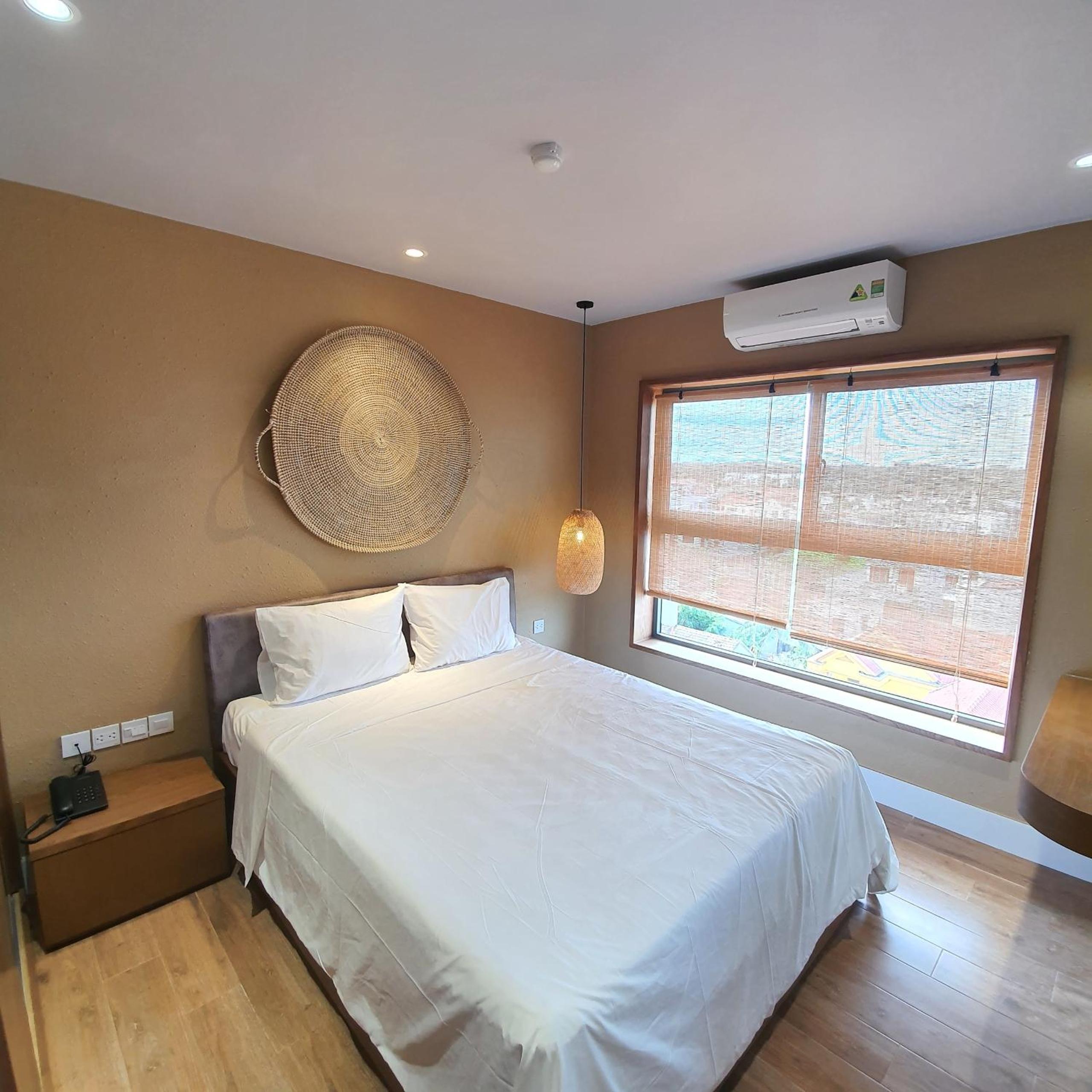 Double Room with Lake View photo 2