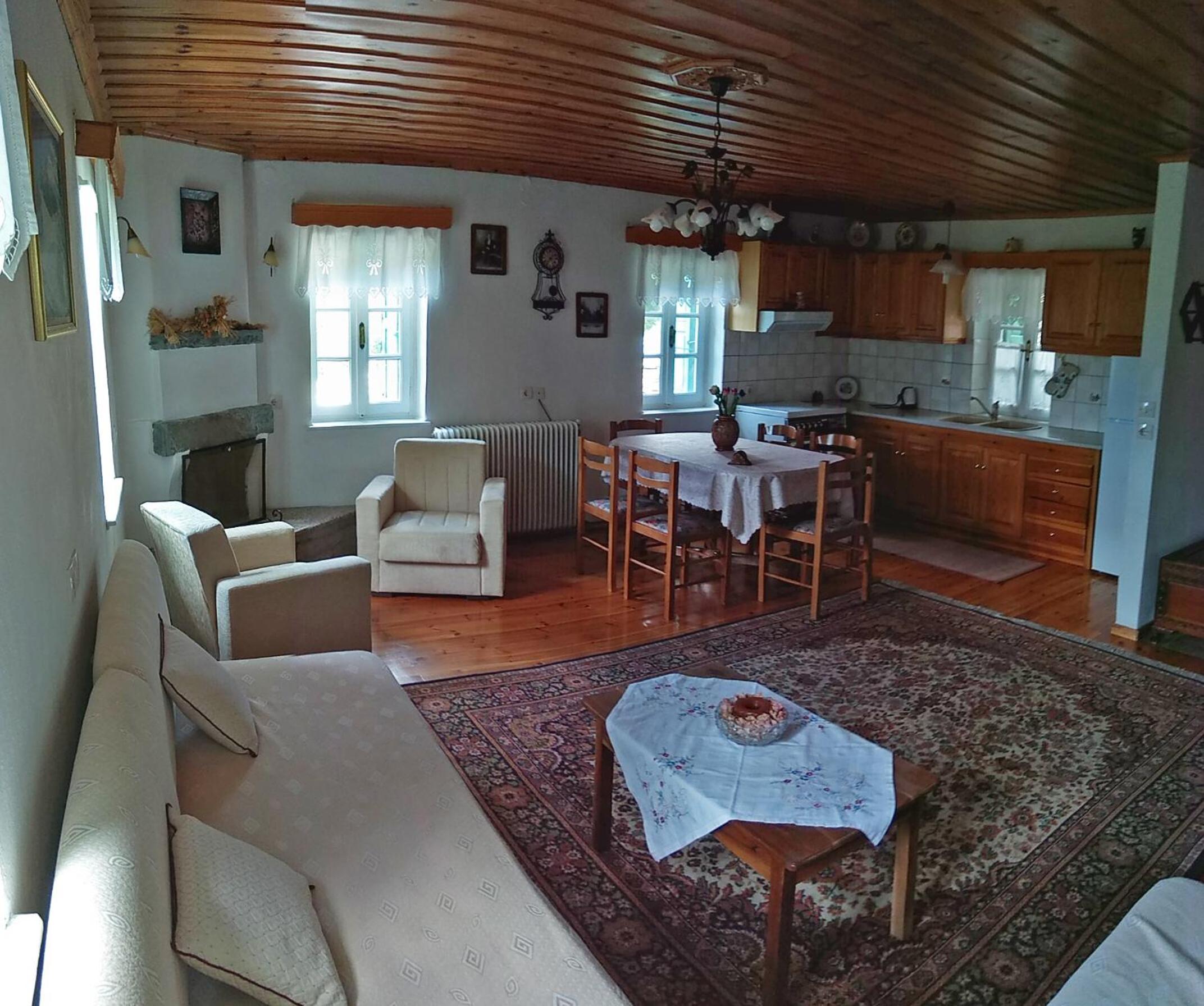 Two-Bedroom Apartment - Photo 7