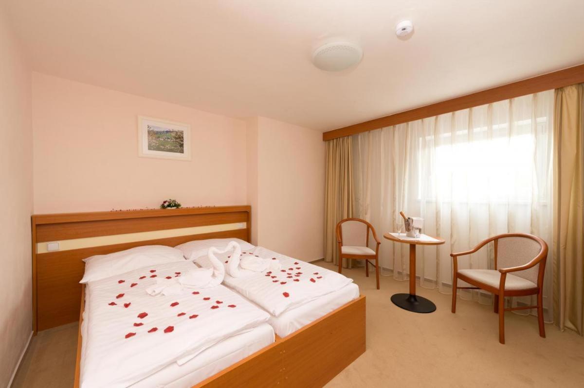 Triple Room - Photo 4