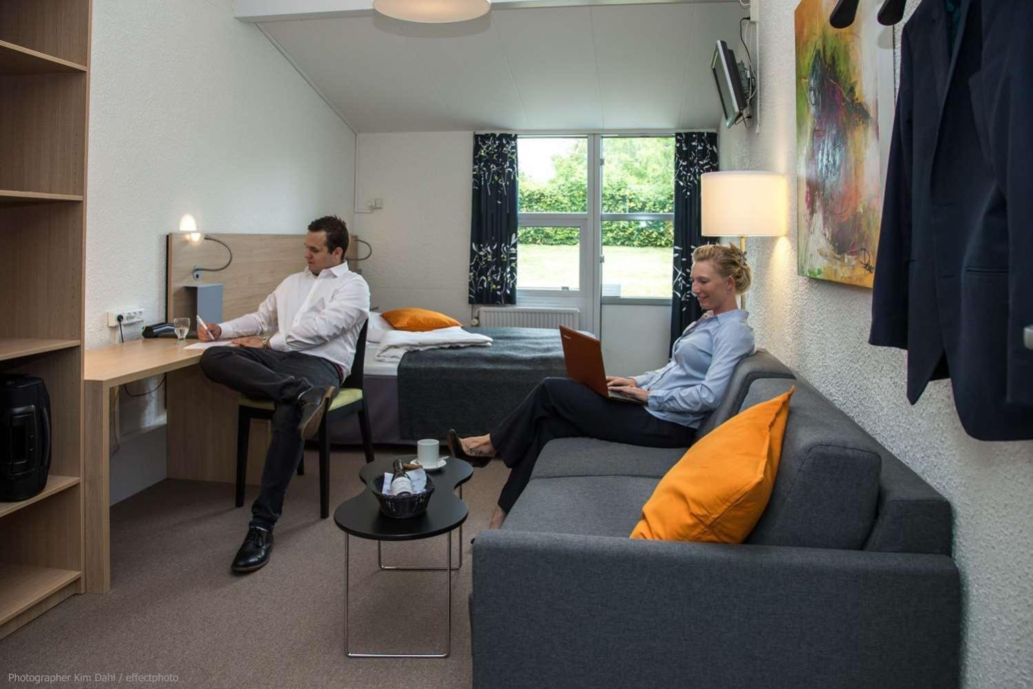 Family Room with One Double Bed and Sofa Bed - Terrace/Non-Smoking - Photo 4