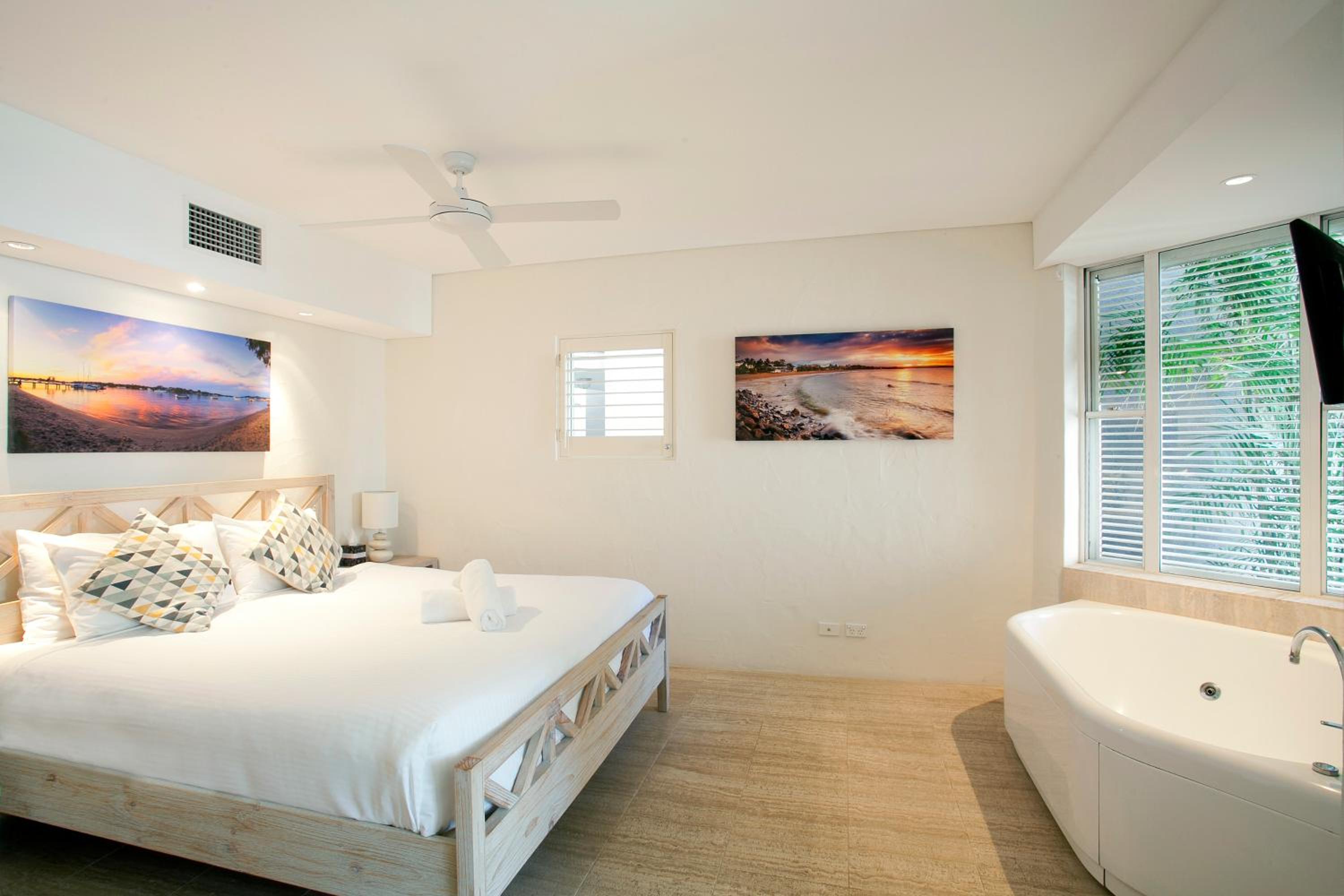 Suite (Non Smoking) photo 2