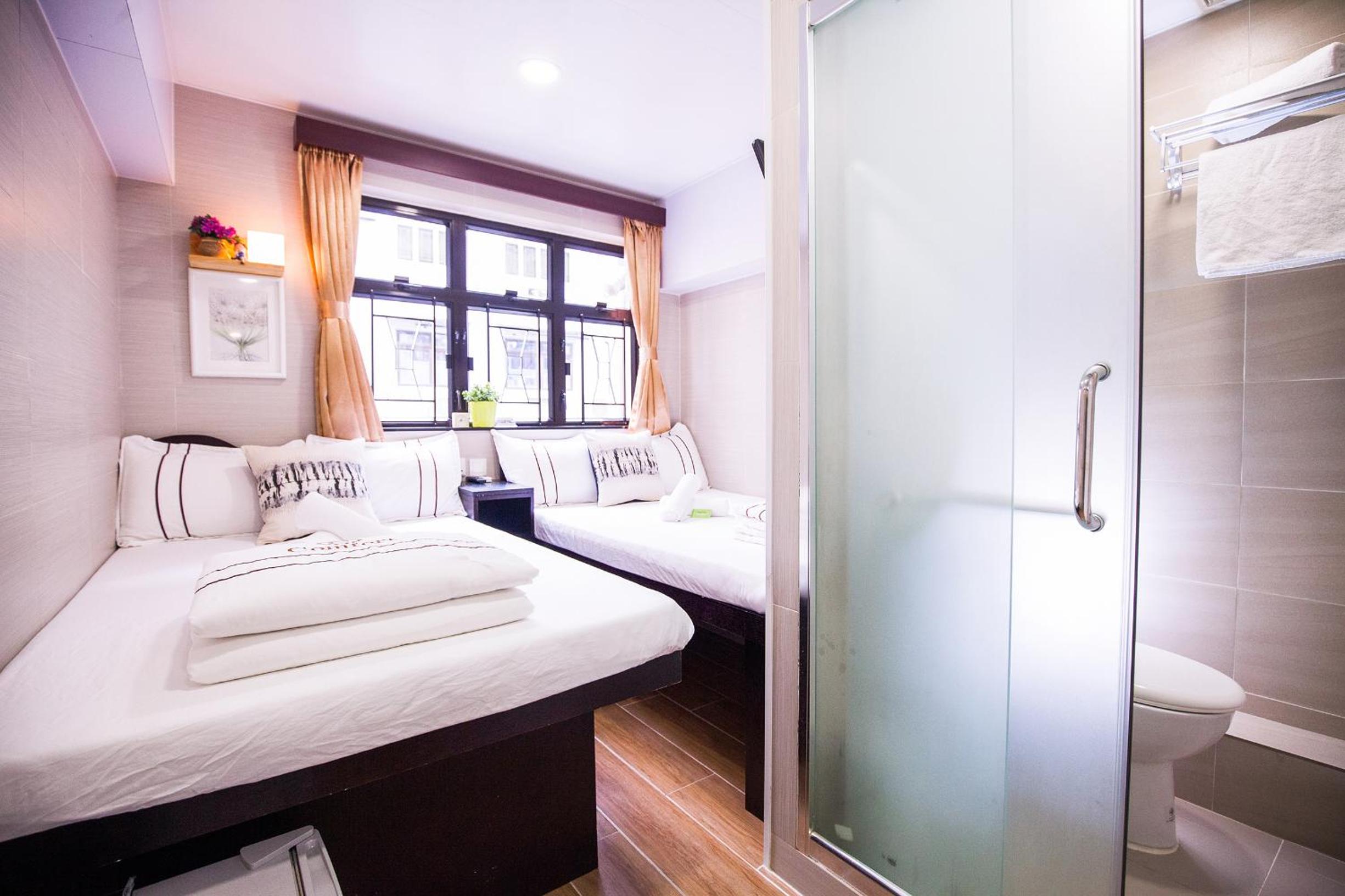 Standard Quadruple Room