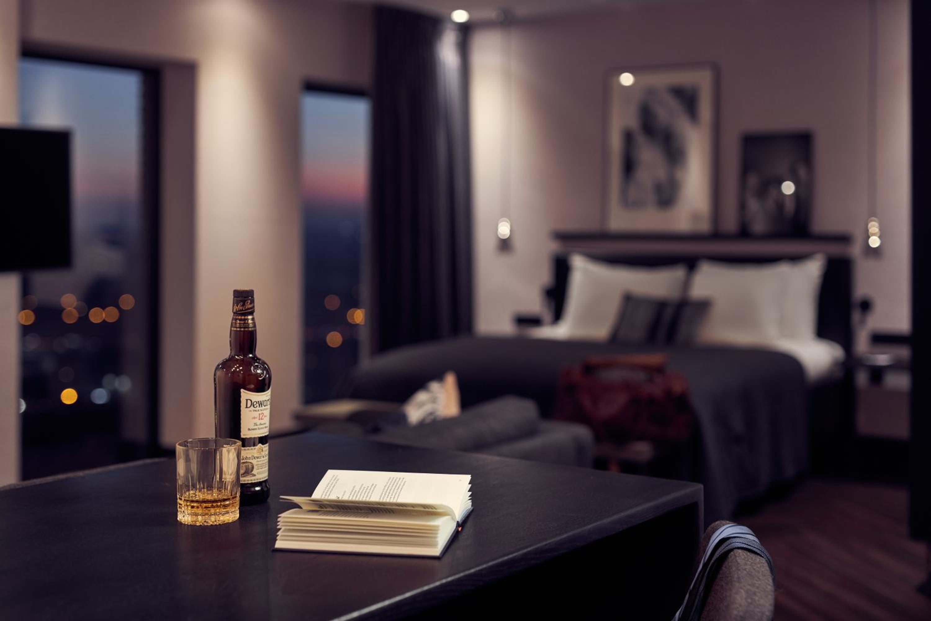 Penthouse Suite South photo 1