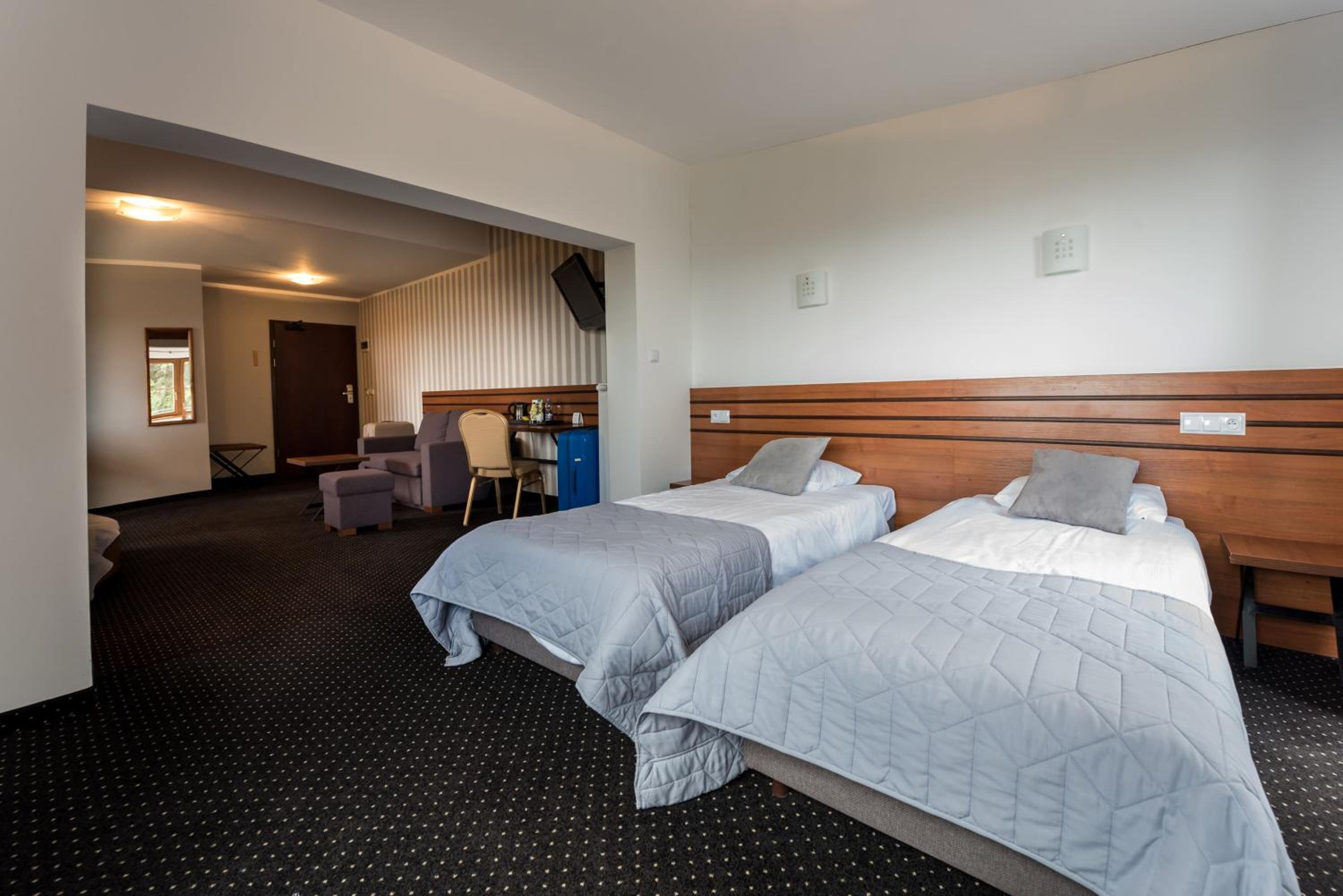 Deluxe Double Room - Photo 20