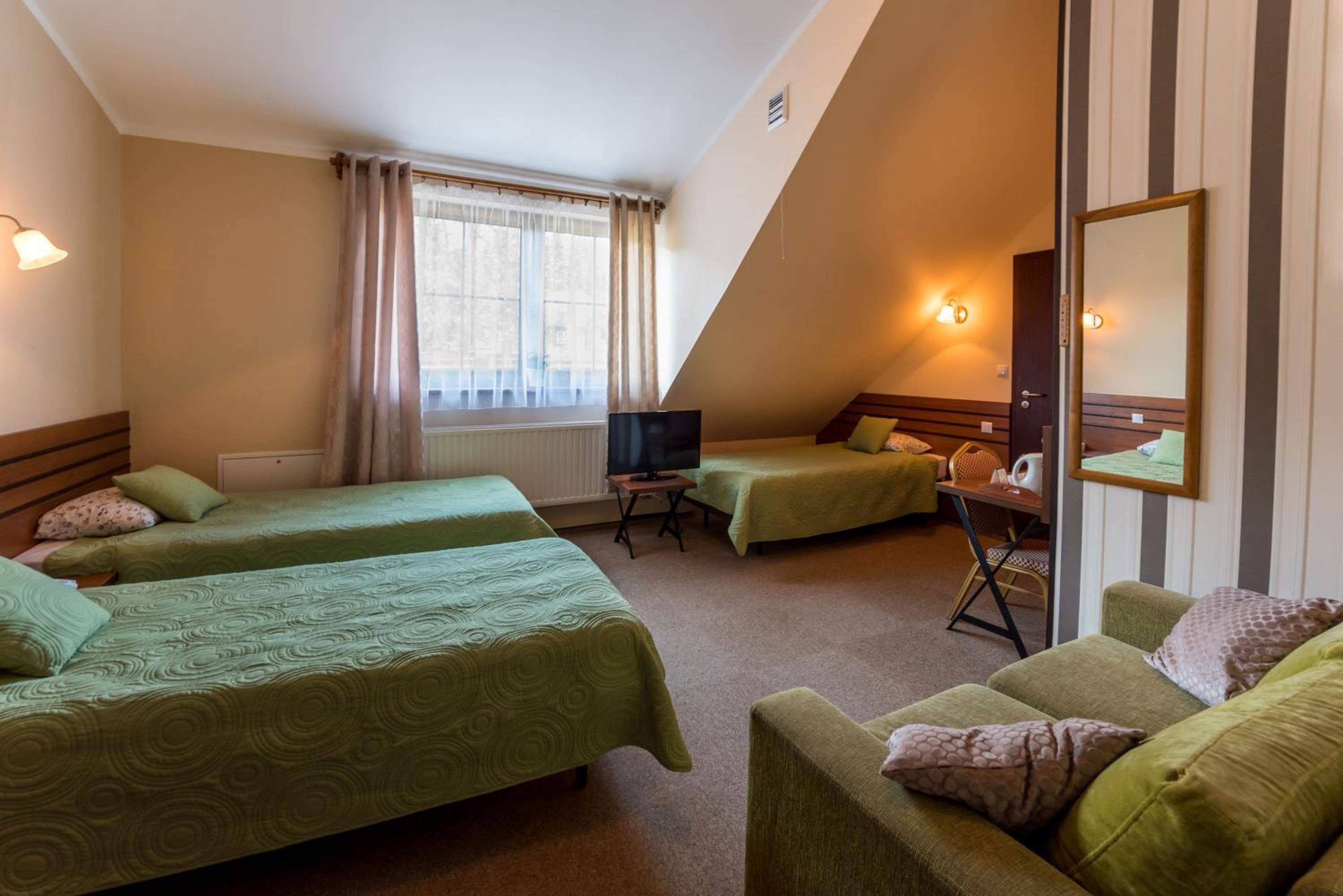 Standard Quadruple Room - separate building photo 2