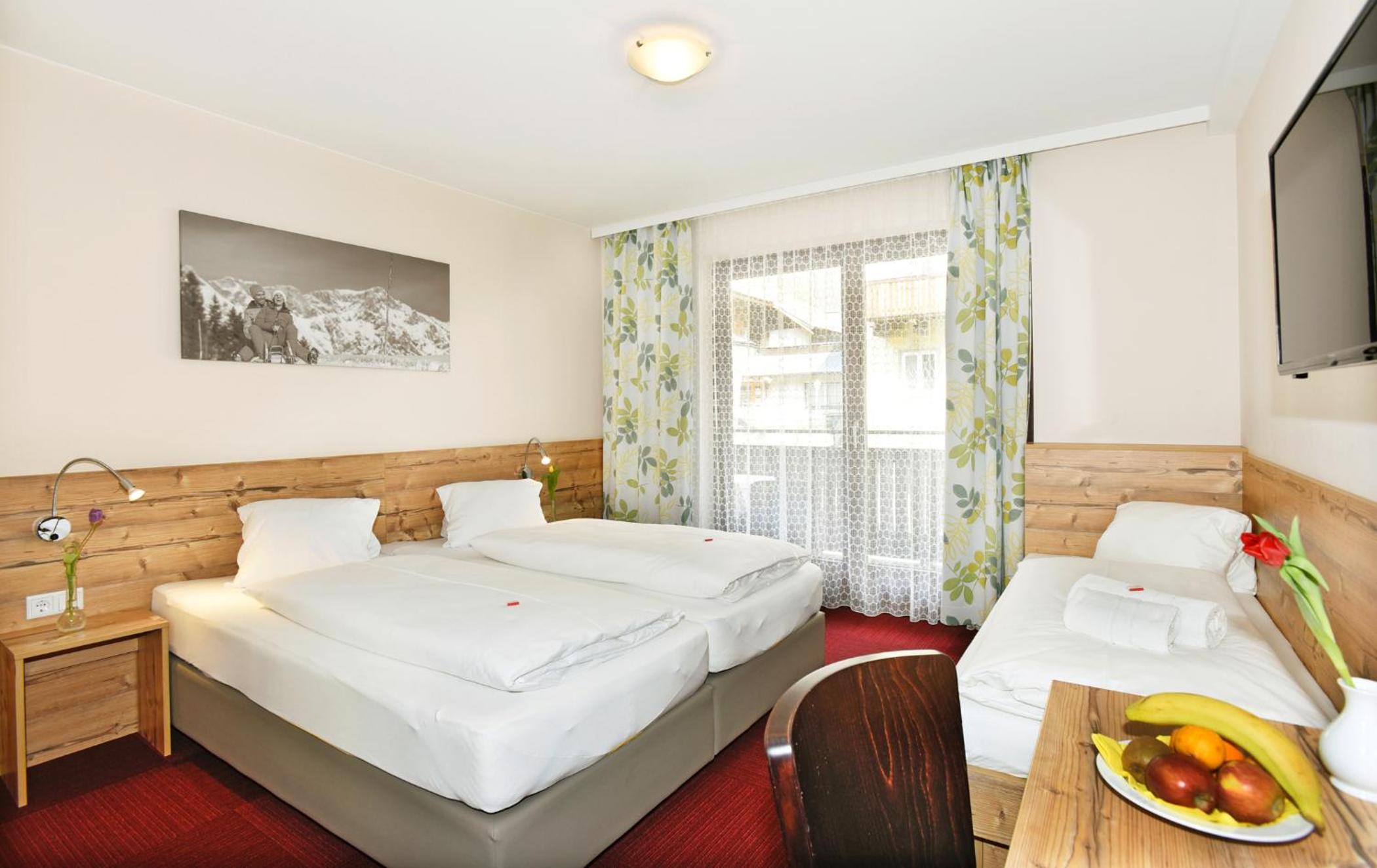 Triple Room with Balcony