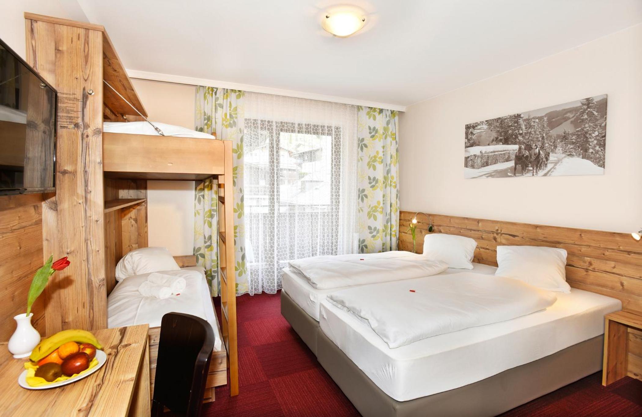 Quadruple Room with Balcony