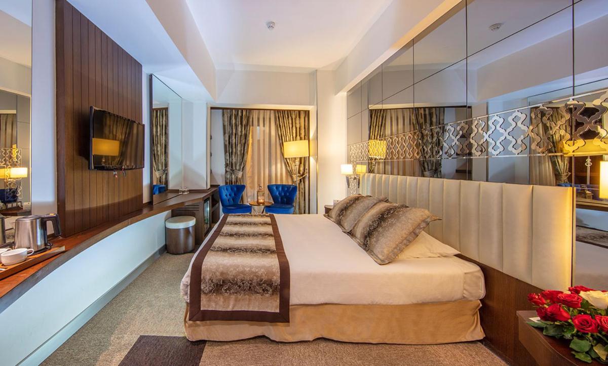 Standard Double Or Twin Room photo 3