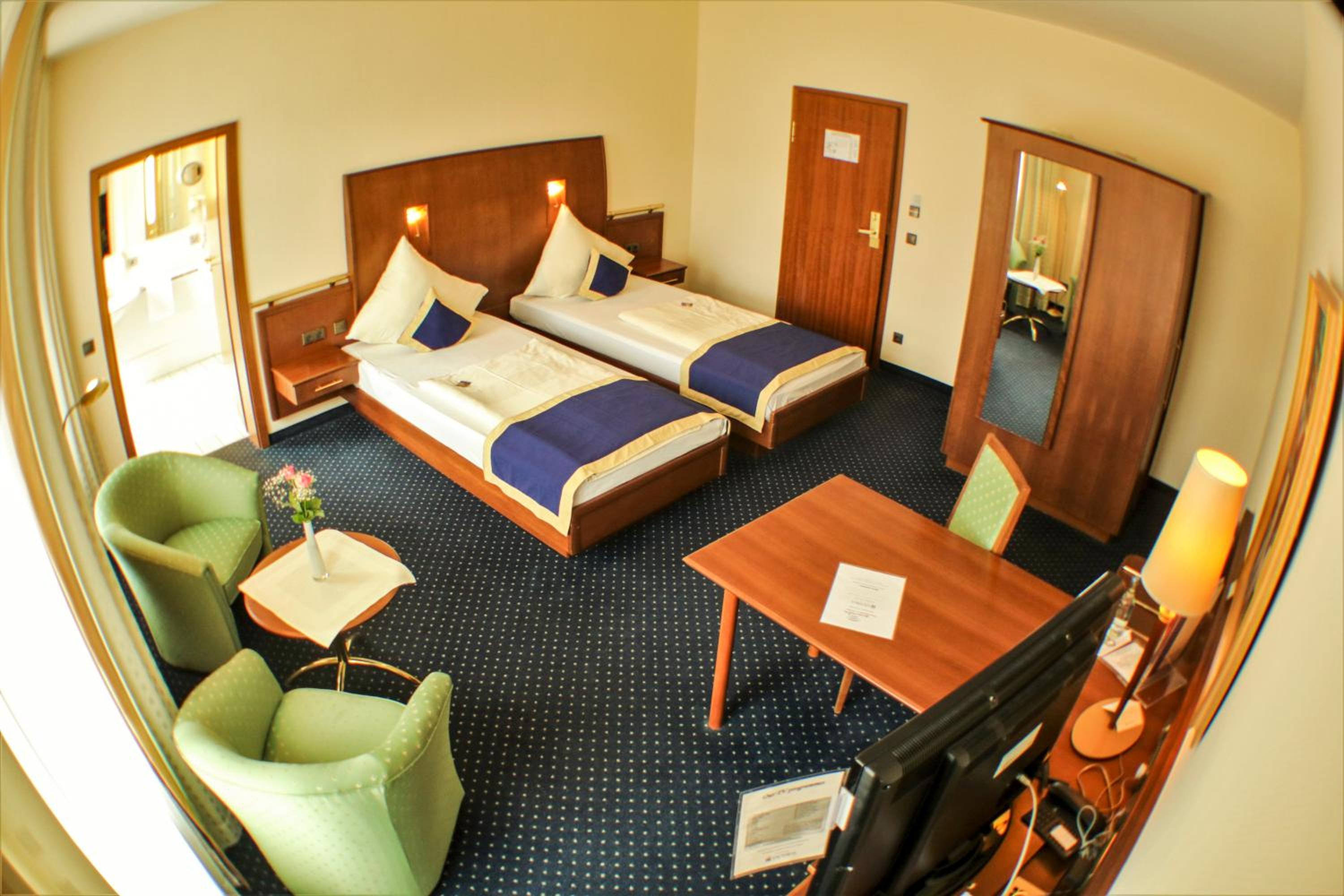 Double or Twin Room photo 1