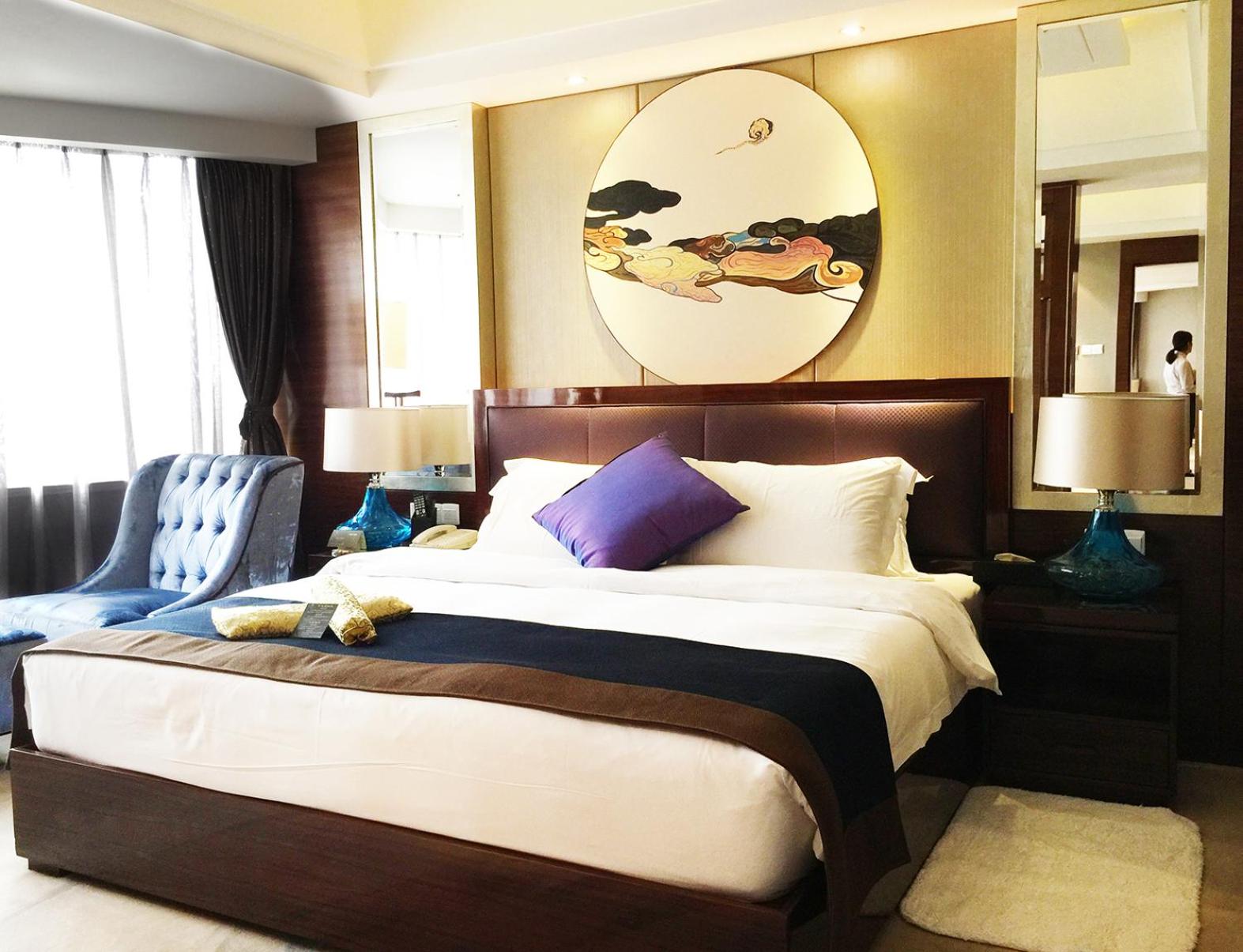 One-Bedroom Suite photo 3
