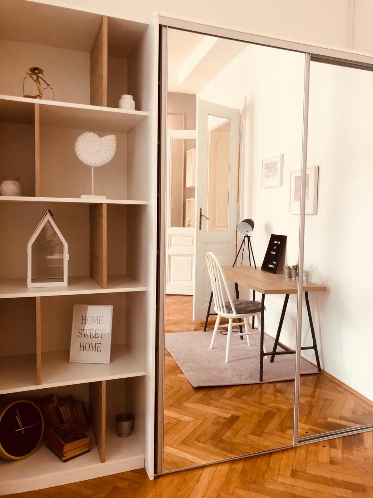 One-Bedroom Apartment - Photo 10