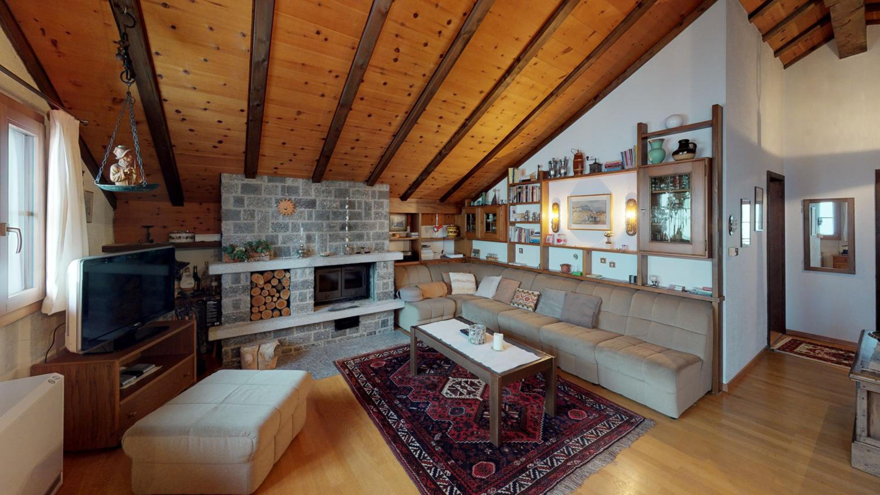 Three-Bedroom Apartment photo 1