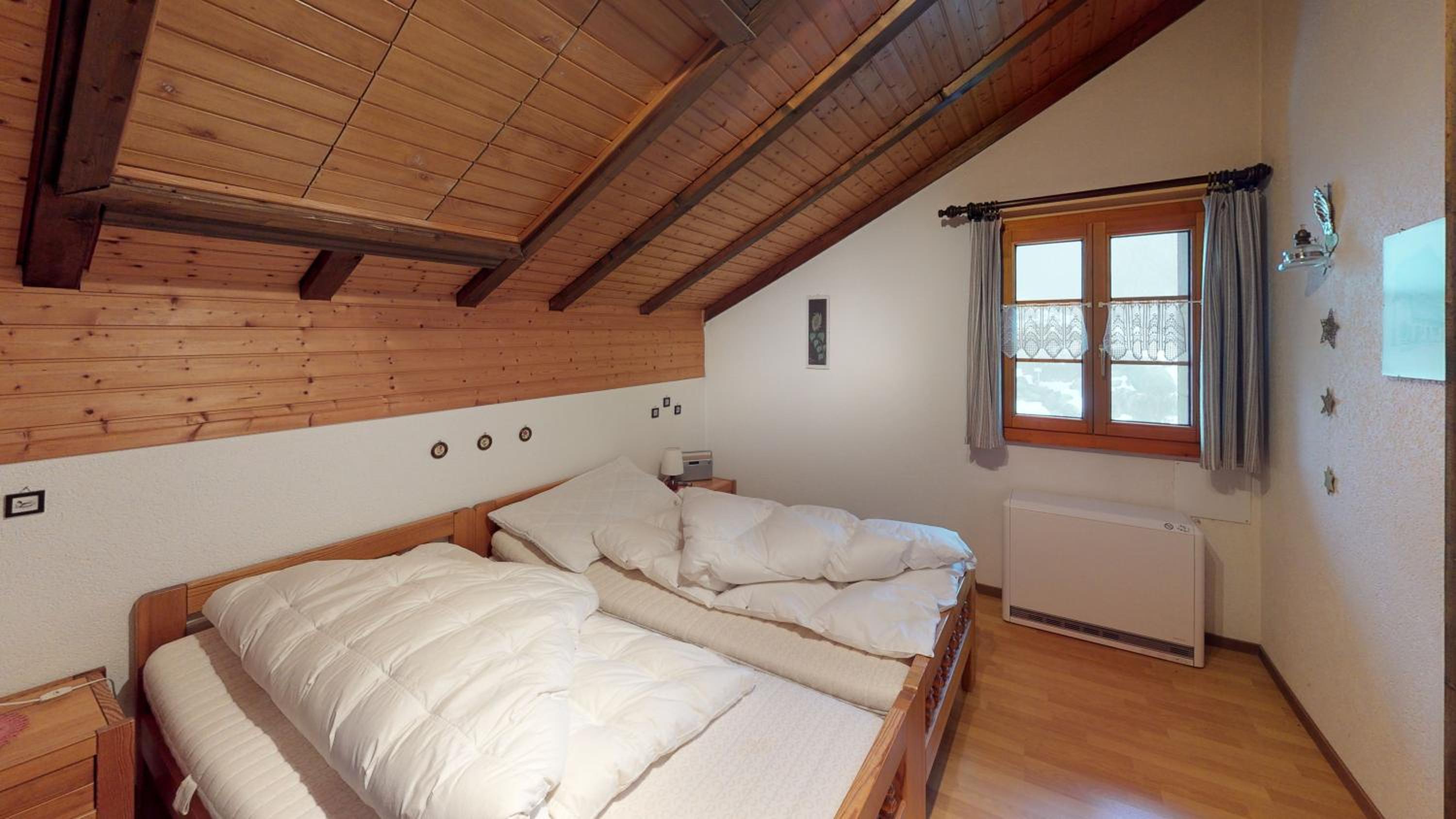 Three-Bedroom Apartment photo 2