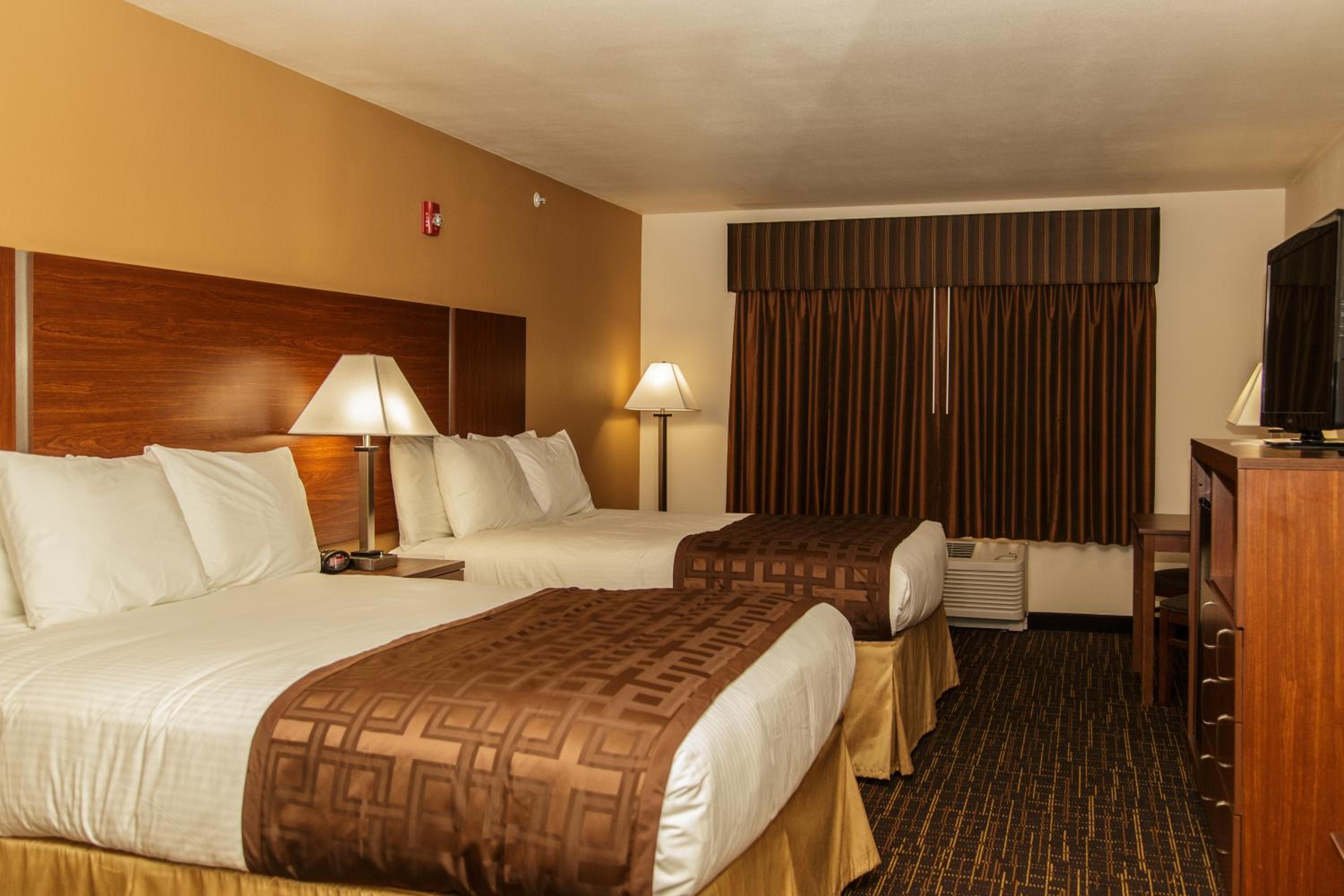 Queen Room with Two Queen Beds - Disability Access