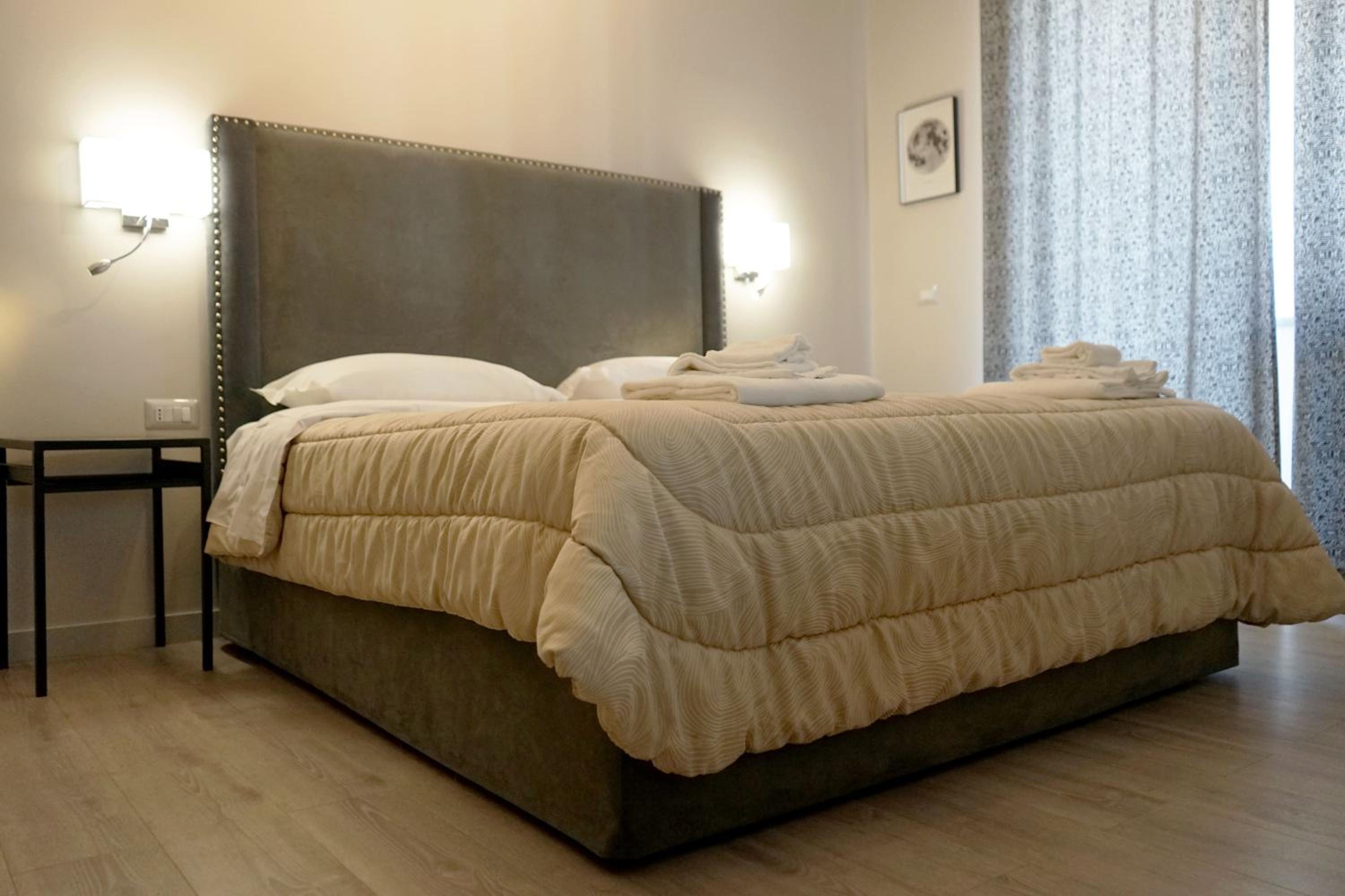 Double Room with Extra Bed - Photo 4