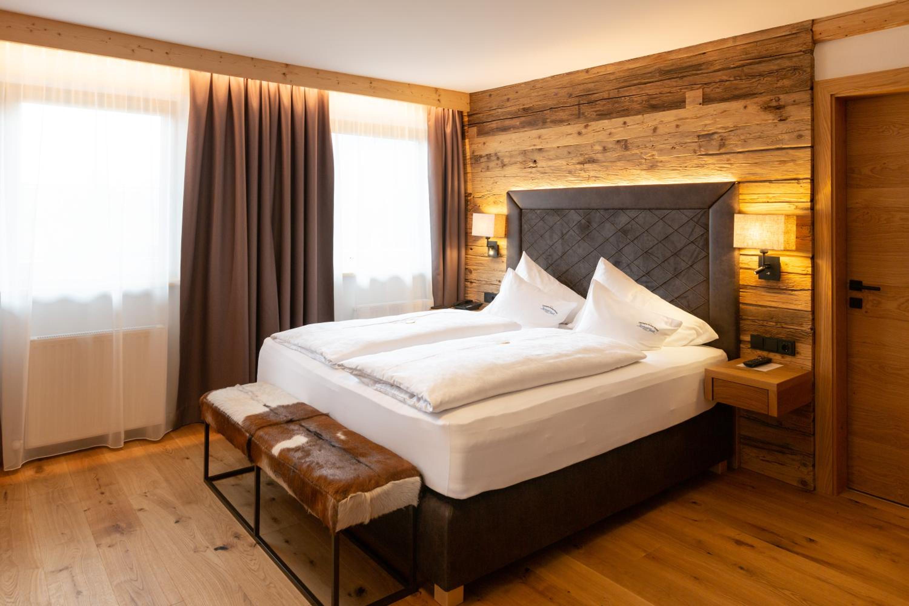 Economy Double Room photo 1