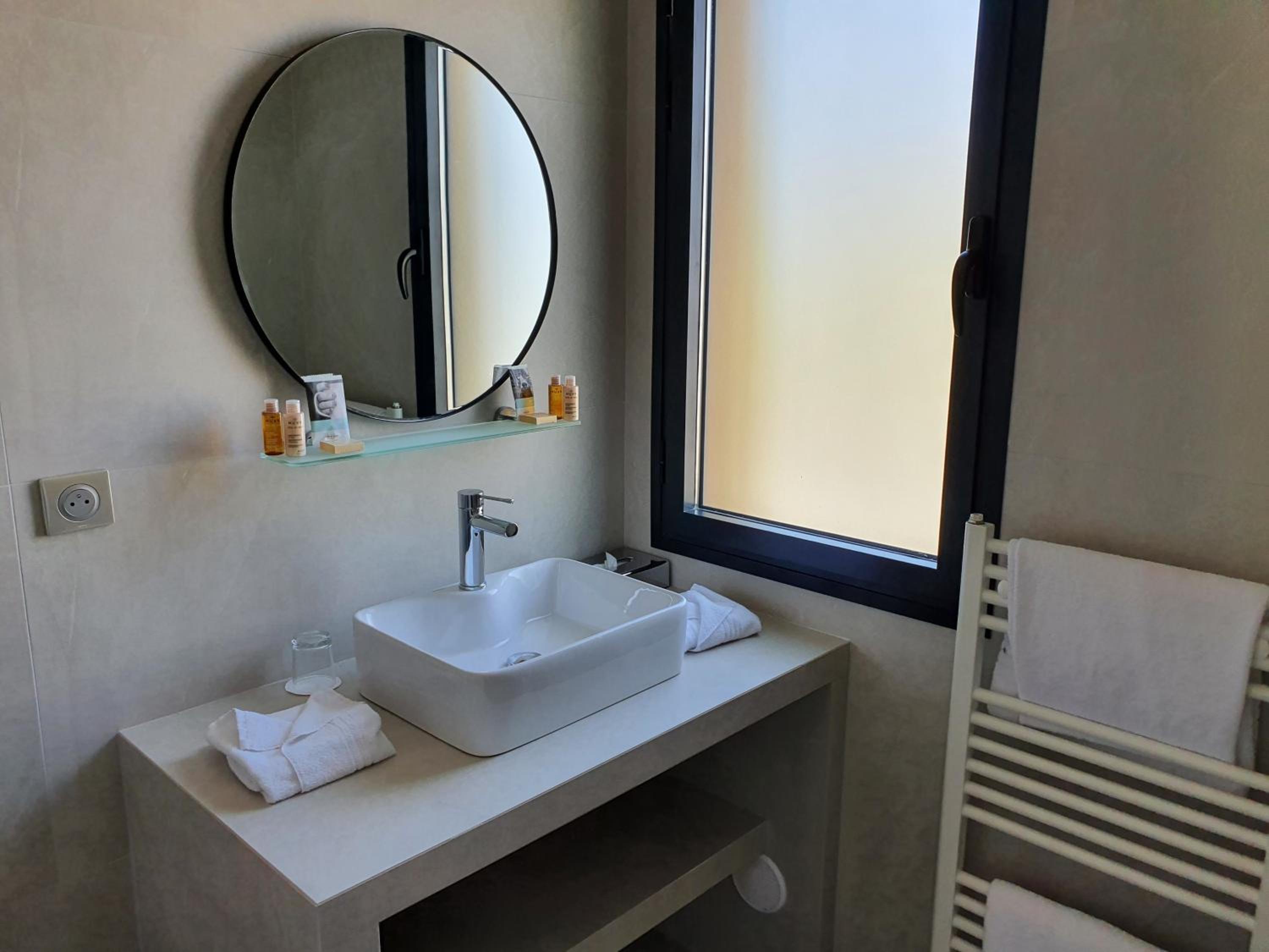 Classic Double or Twin Room photo 2