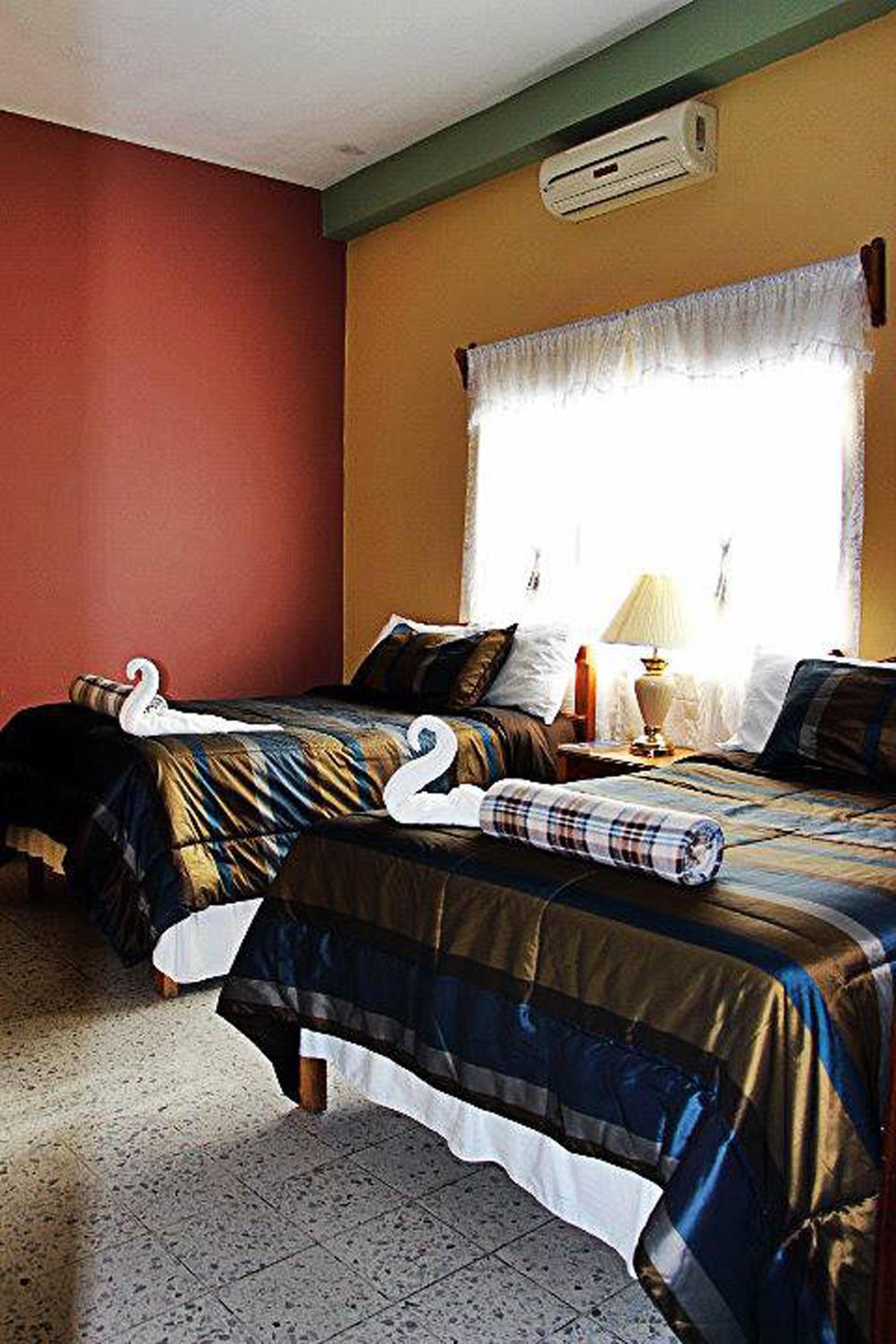 Double Room with Two Double Beds photo 2