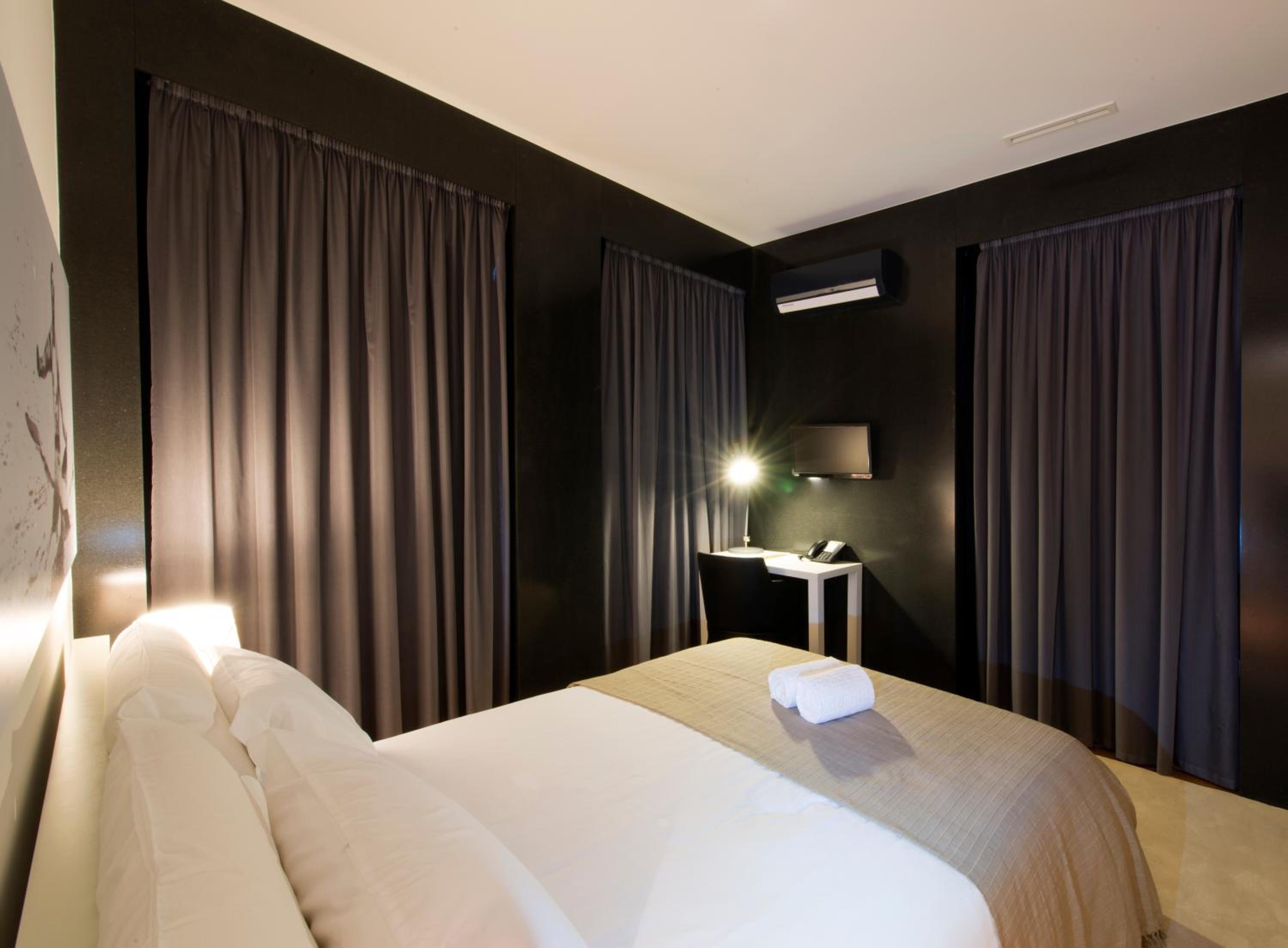 Superior Double Room with River View photo 2