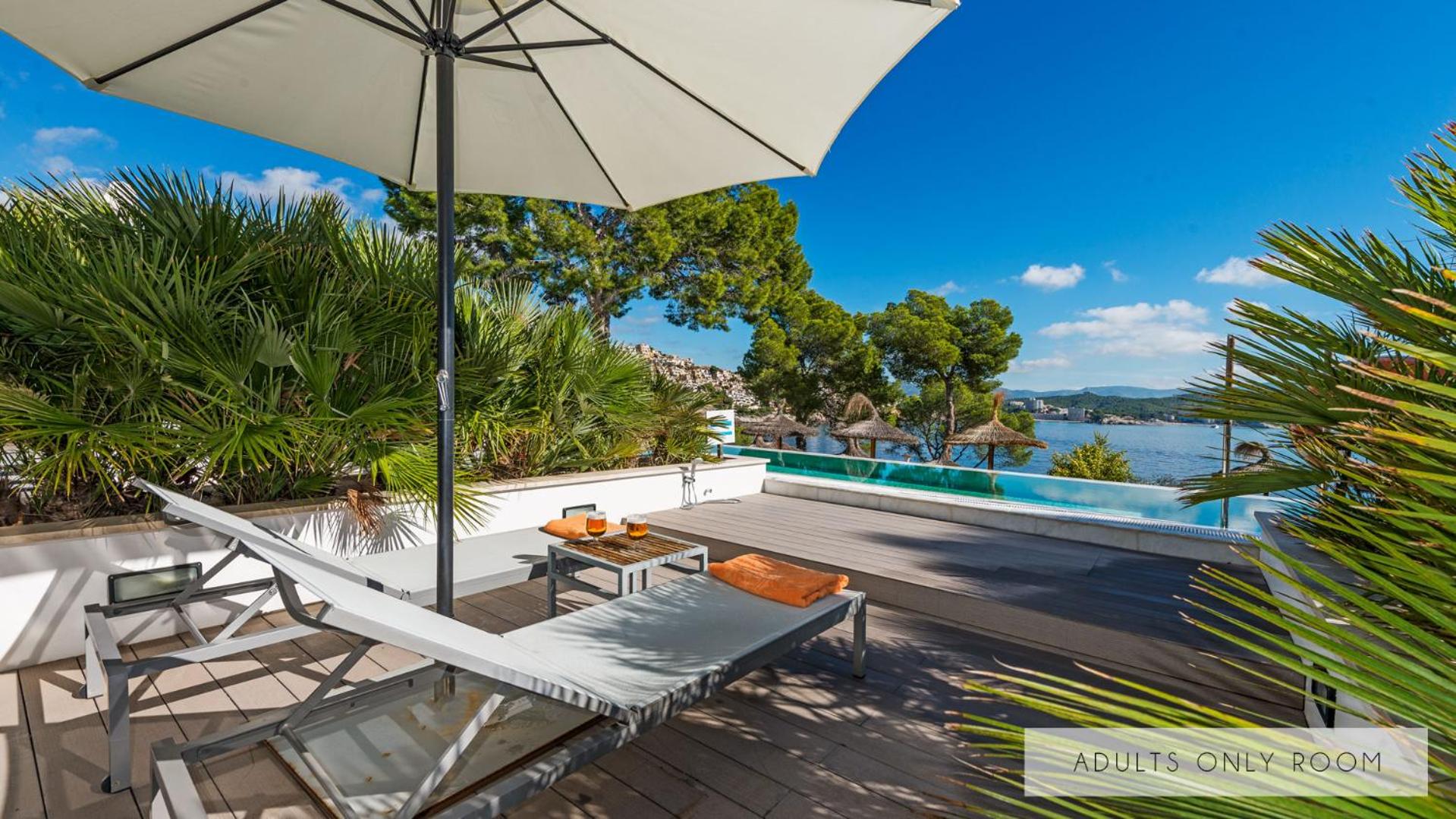 Premium Suite With Pool Access And Sea View -  Adults Only  - Spa Access Included