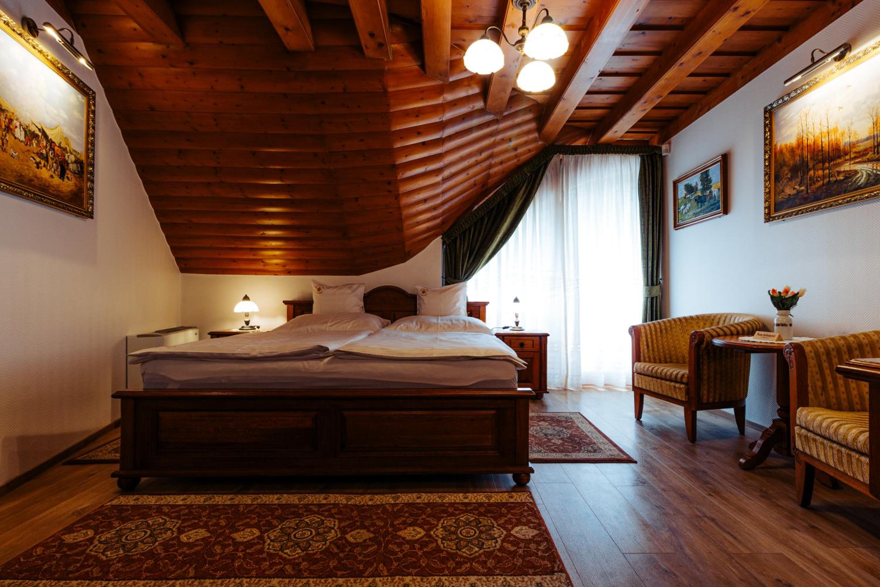 Standard Queen Room photo 1
