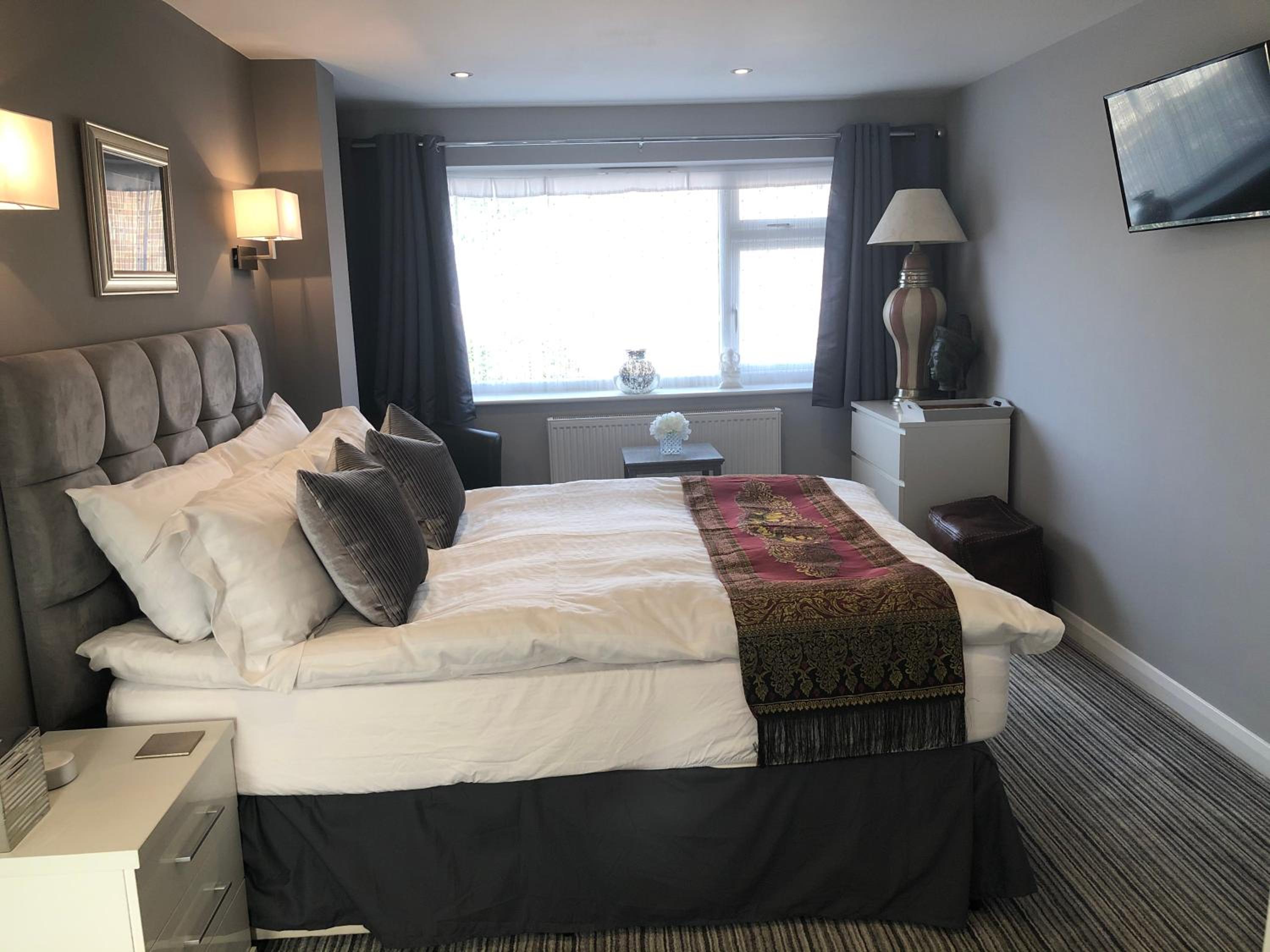 Superior King Room photo 1