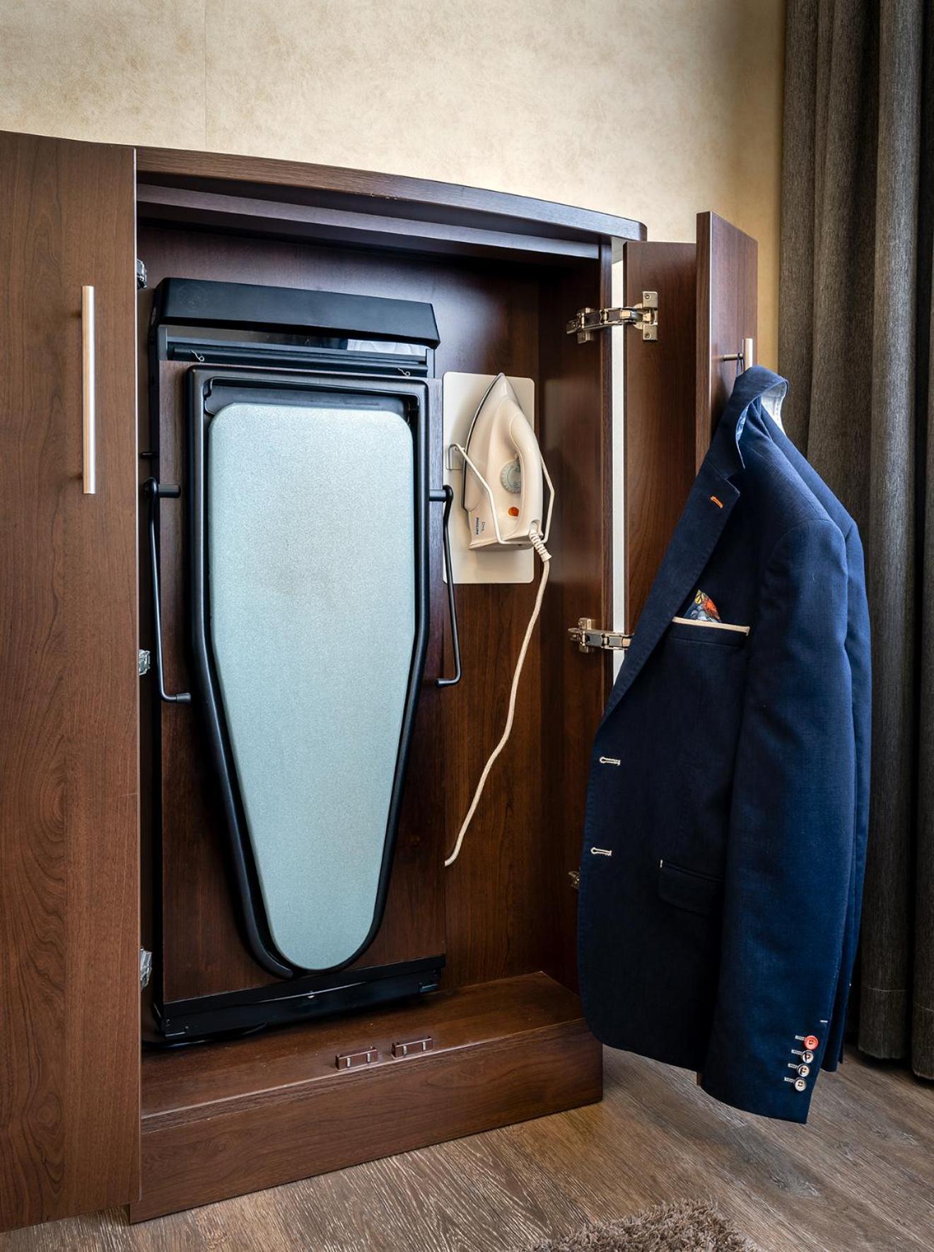 Suite - Photo 5
