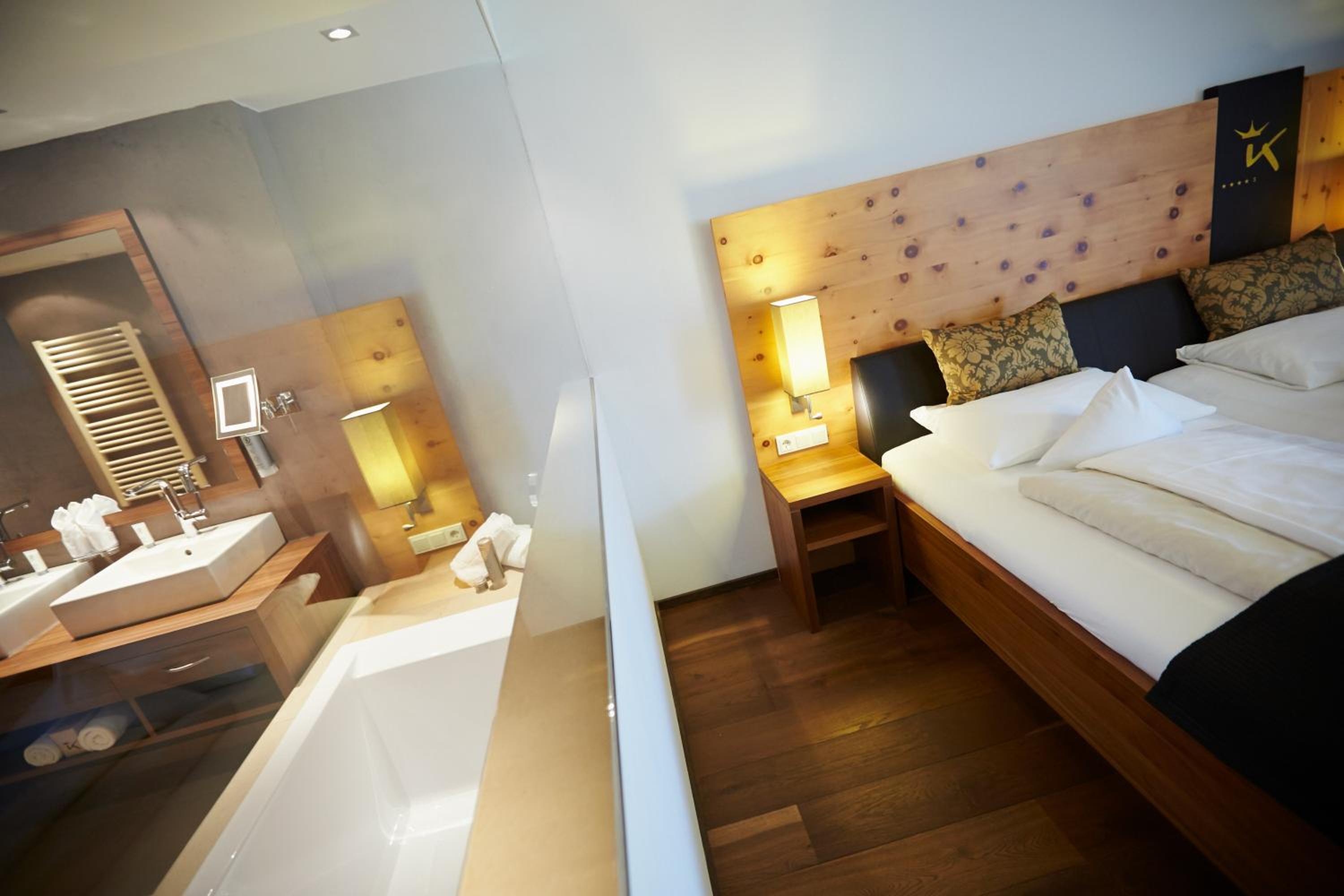 Superior Suite photo 2