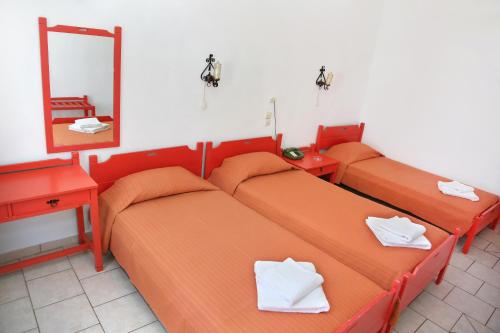 Triple Room with Sea View