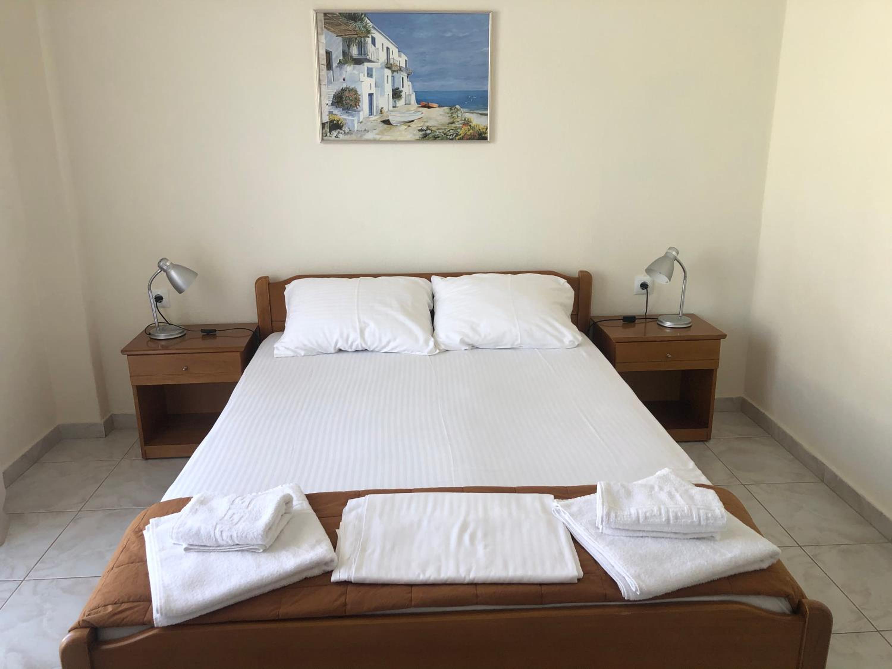 Large Double or Twin Room