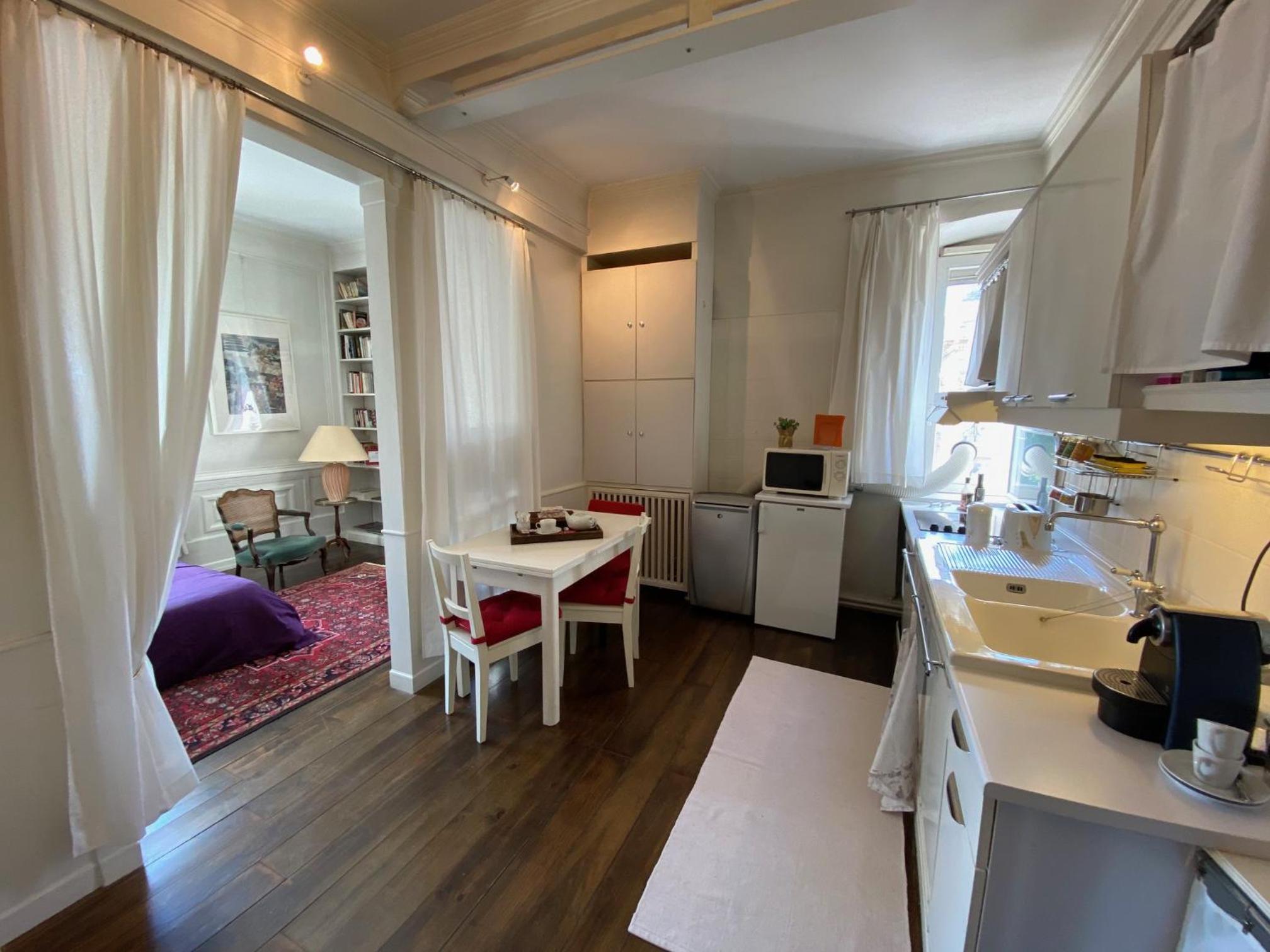 Apartment photo 1