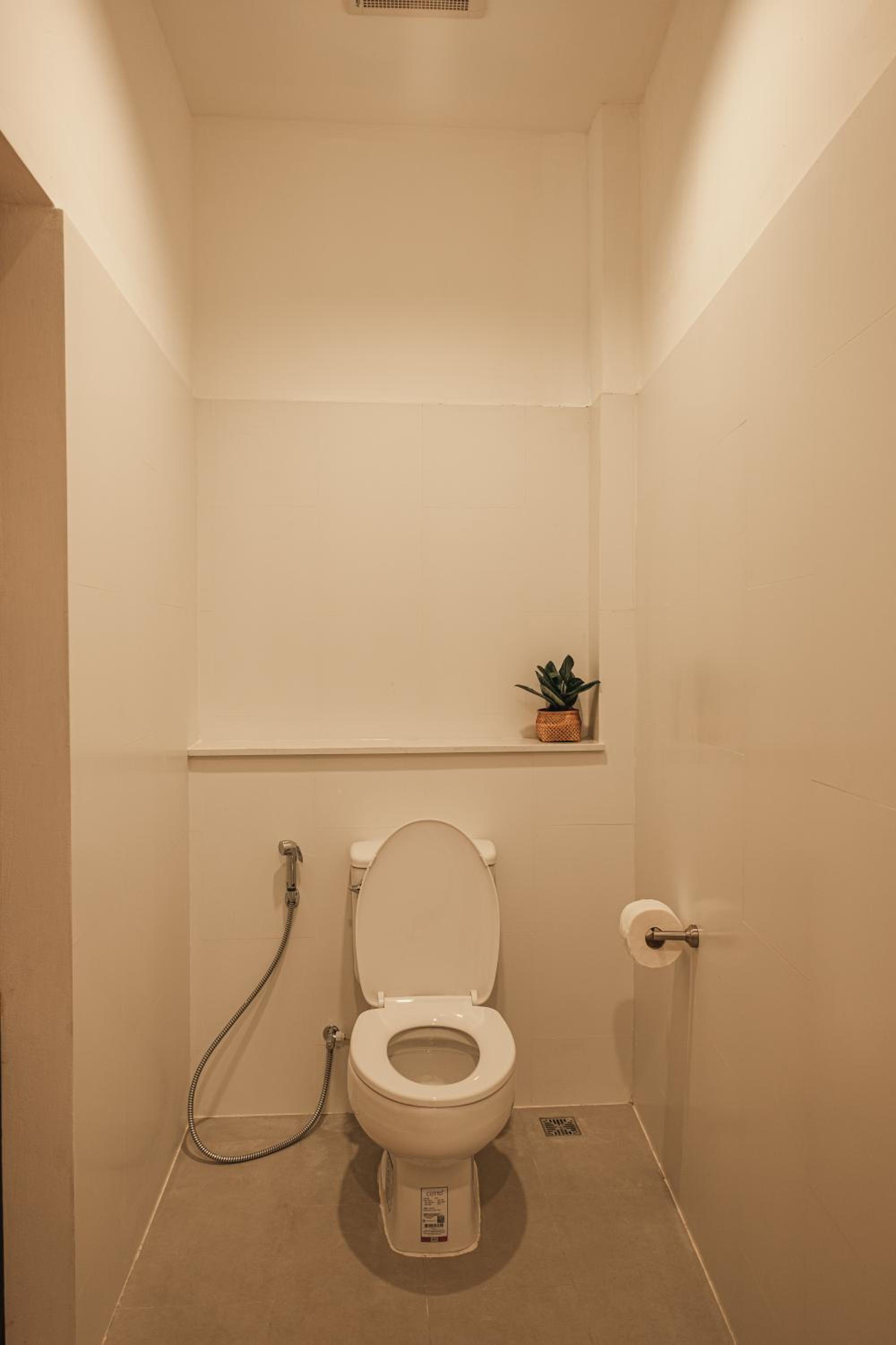 Standard Queen Room - Photo 4