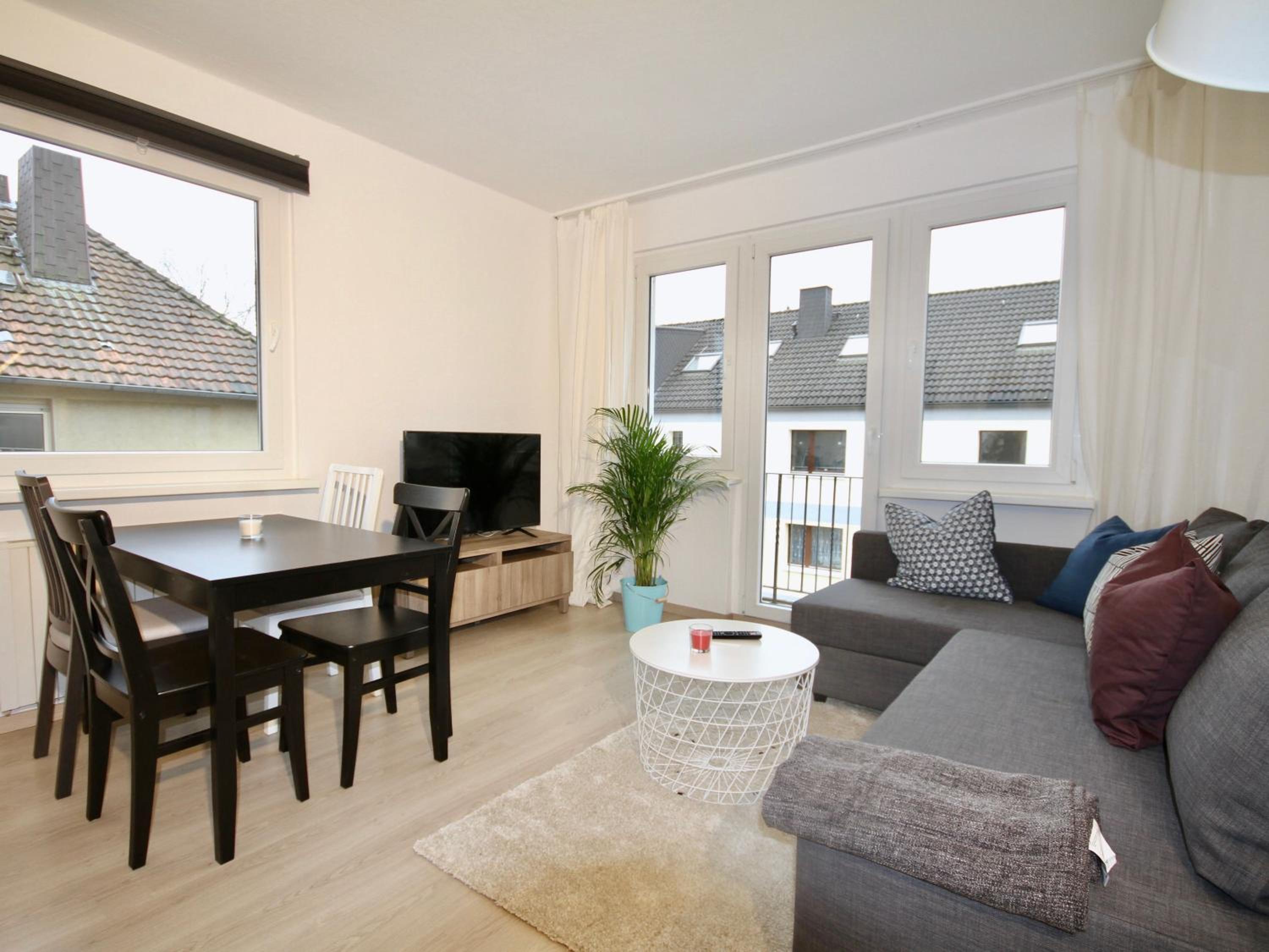 One-Bedroom Apartment with Balcony