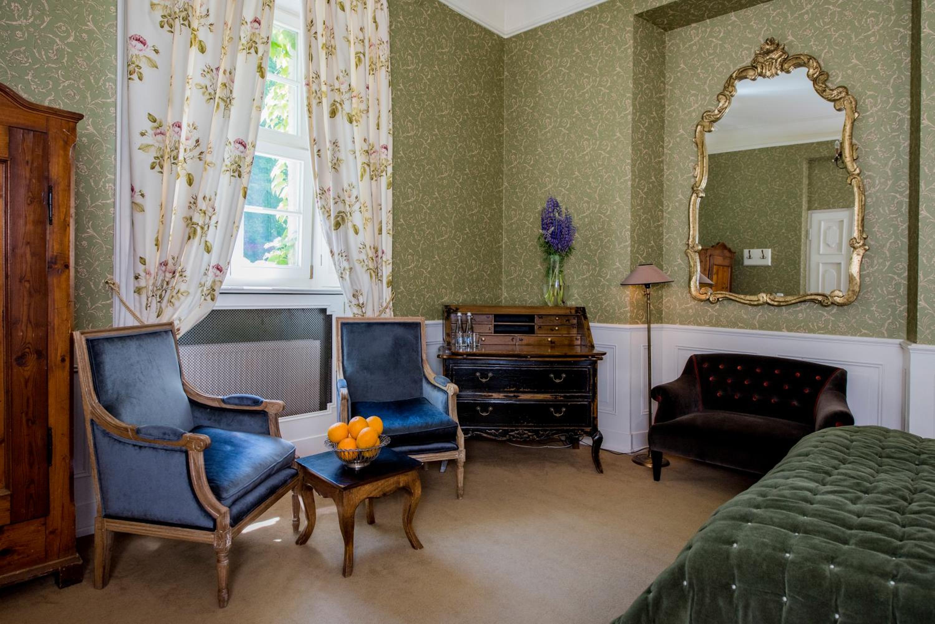 Deluxe Double Room - Photo 15