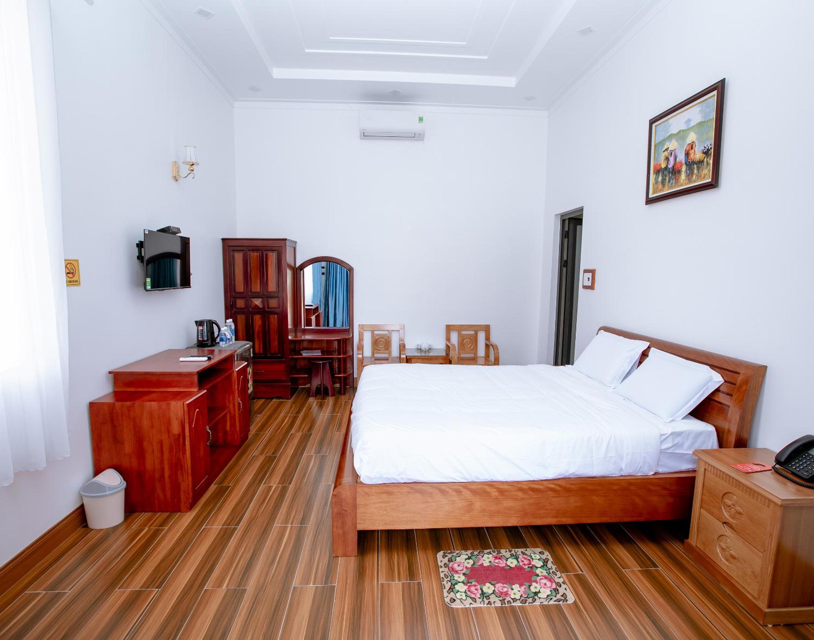 Double Room - Photo 2