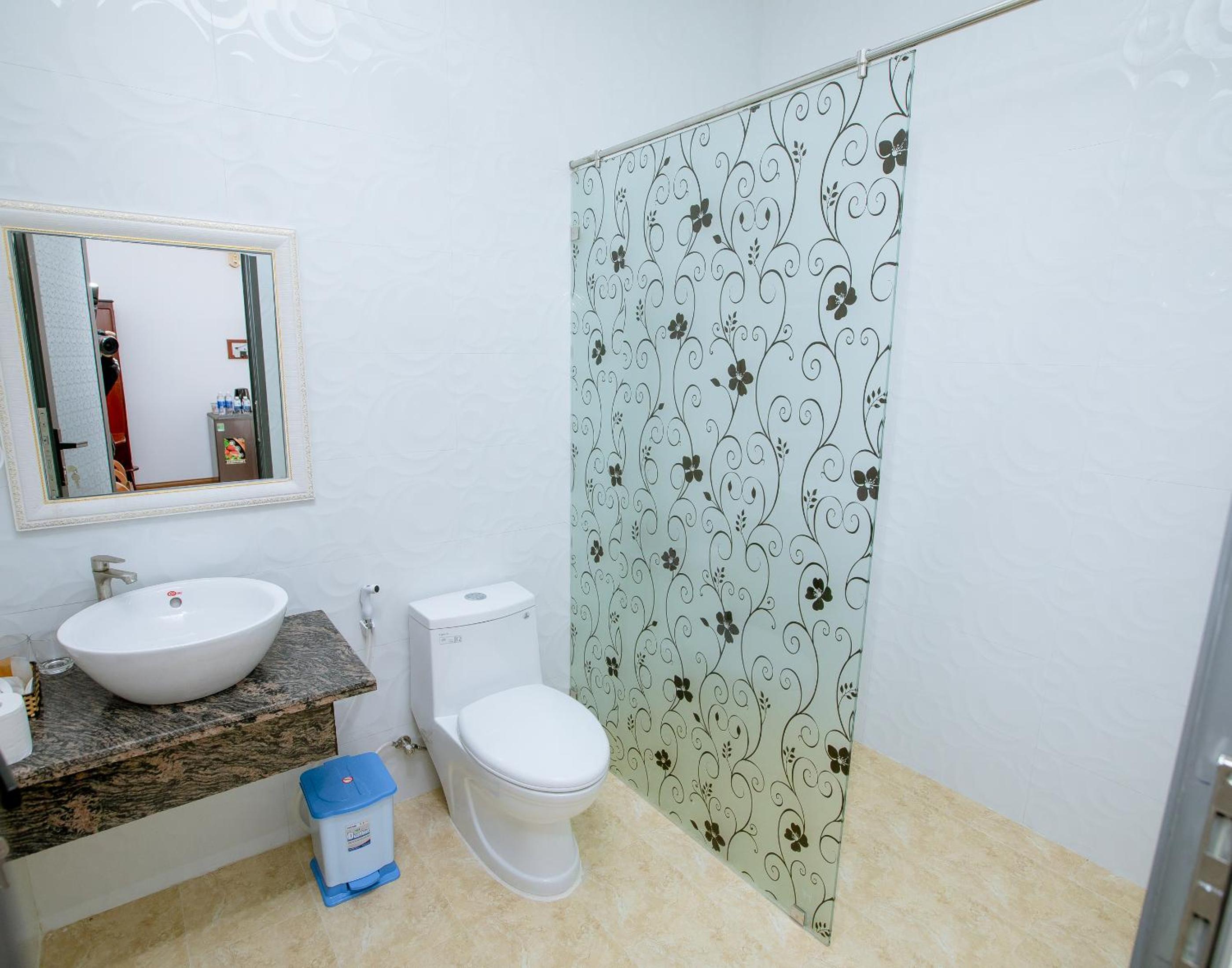 Double Room - Photo 10