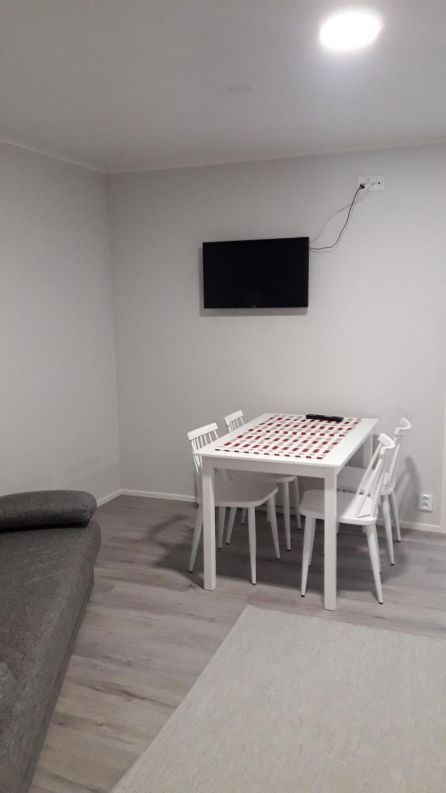 Family Room photo 2