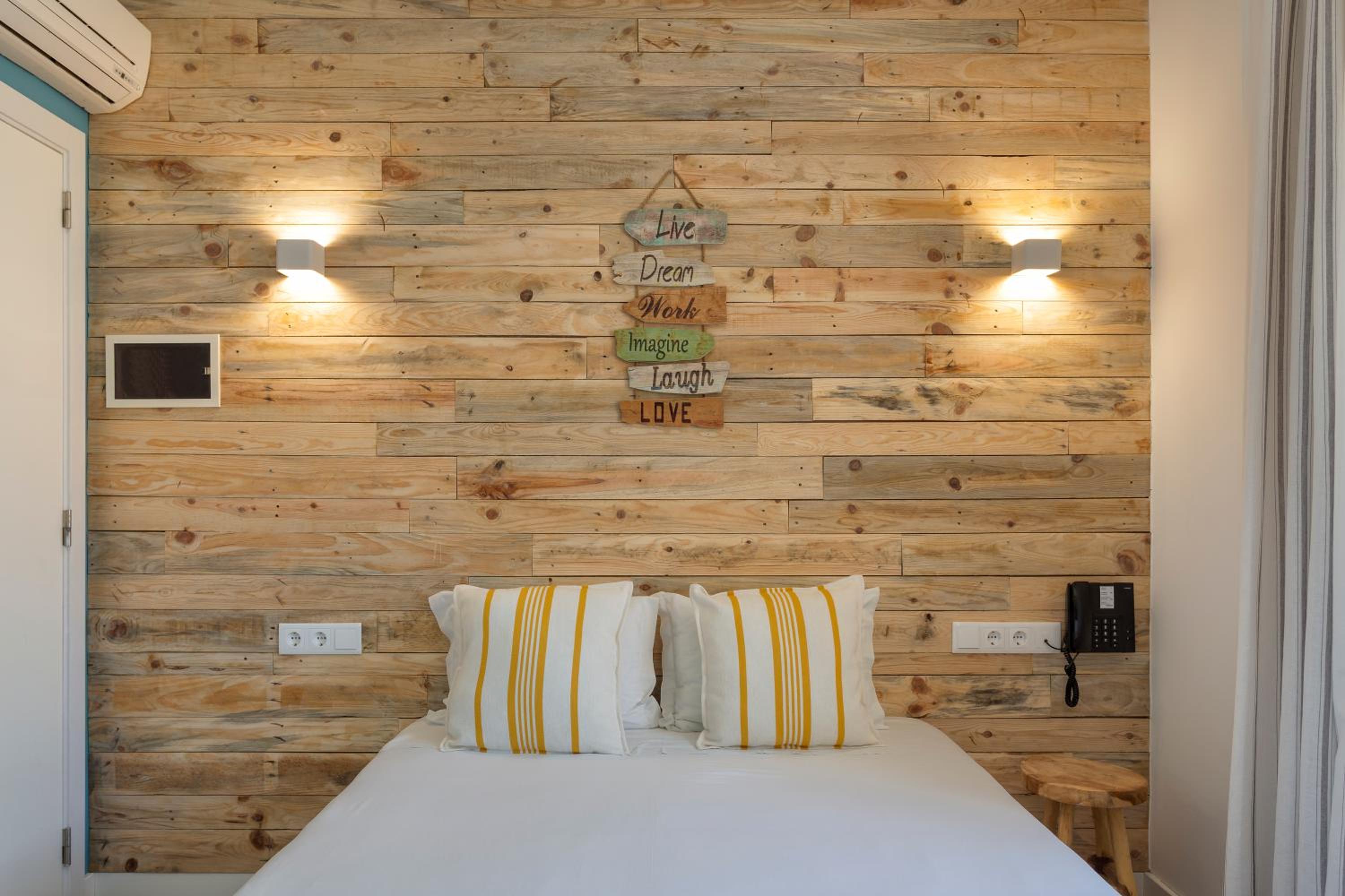 Themed Double Room - Beach photo 2