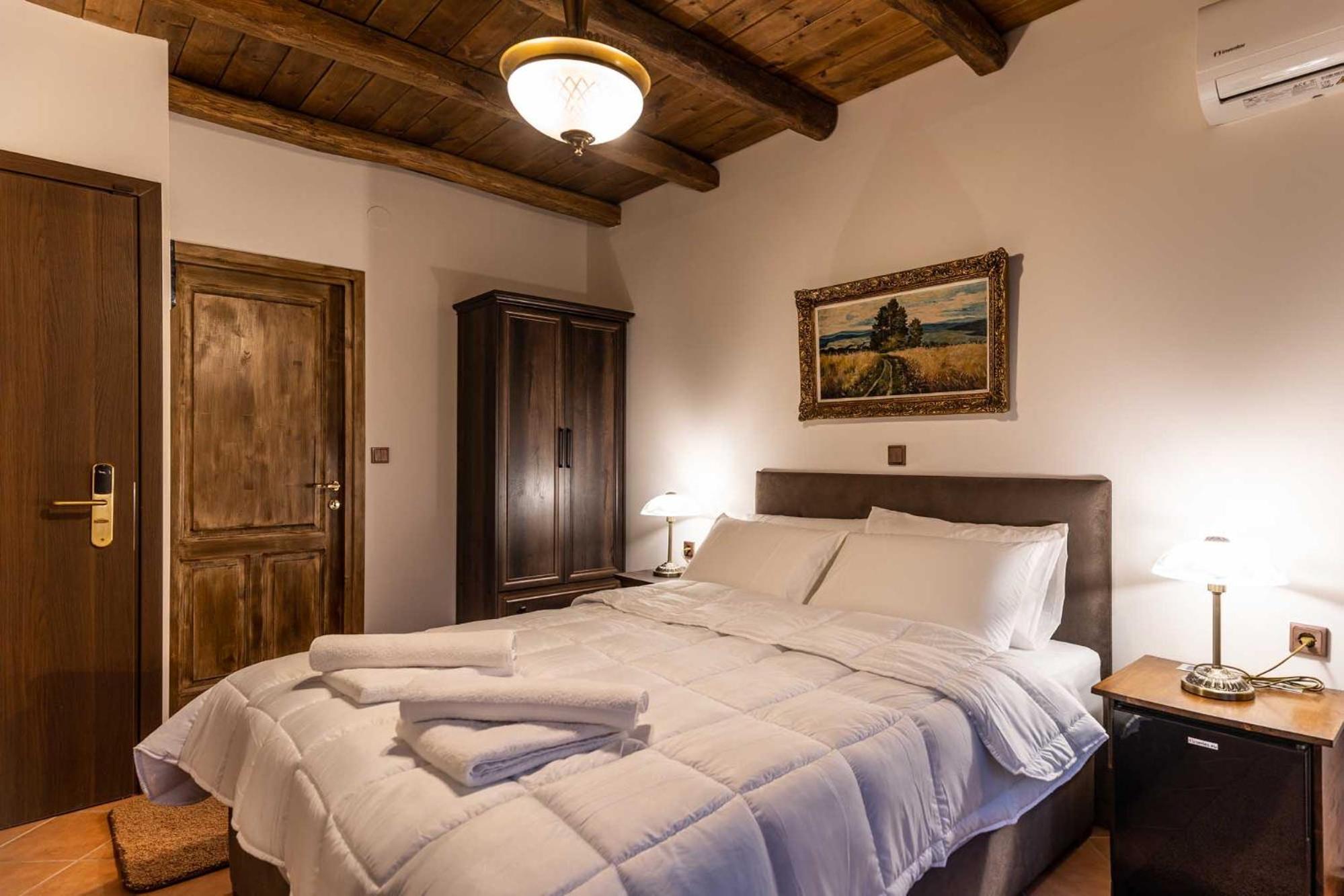 Deluxe Double Room photo 2