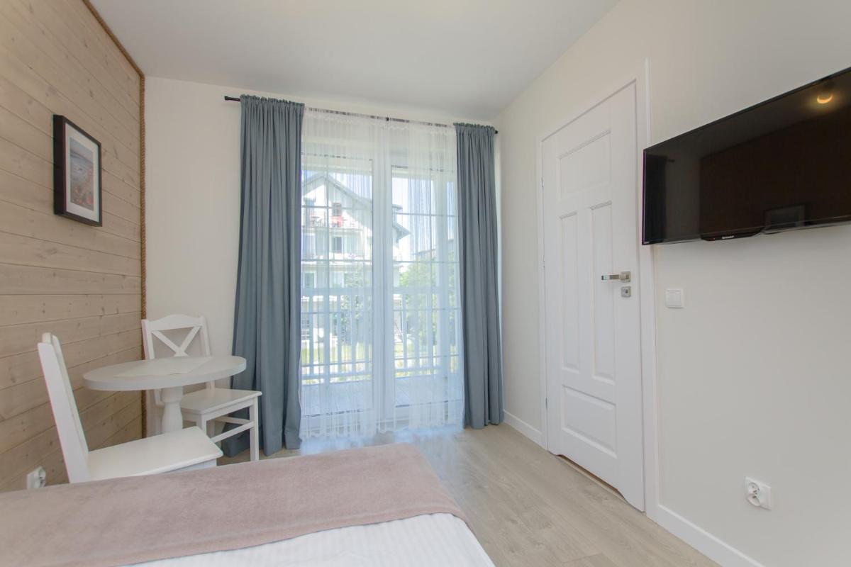 Double Room with Balcony photo 3