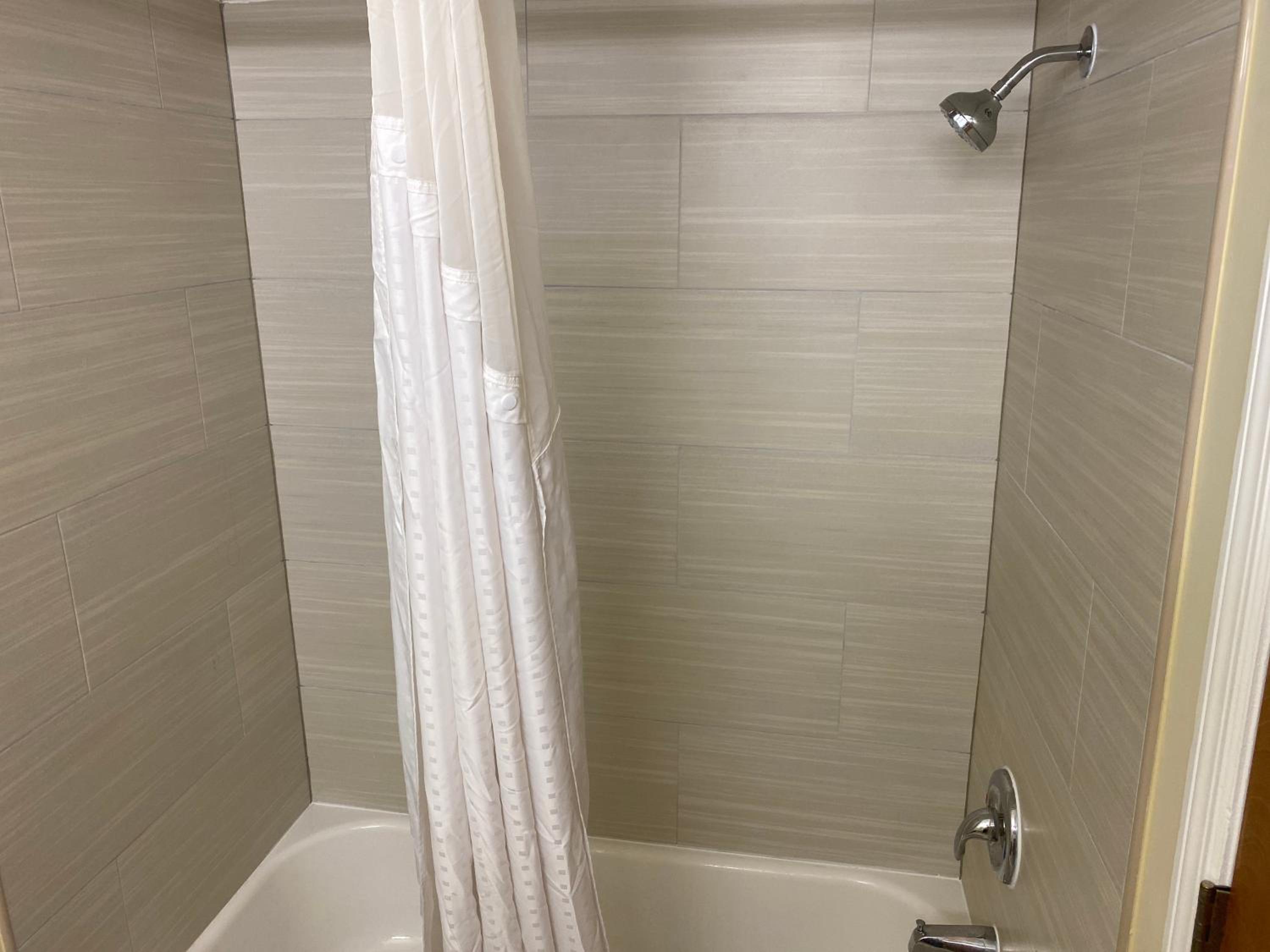 Double Room - Photo 4