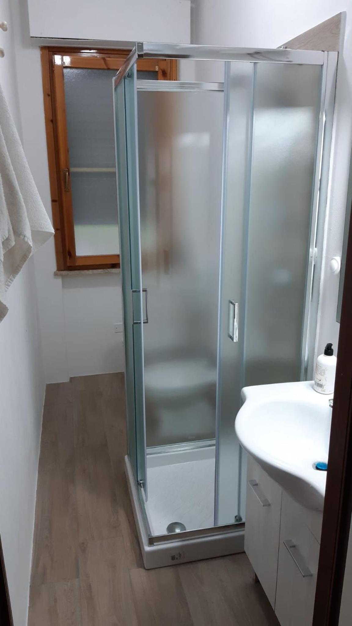 Two-Bedroom Apartment - Photo 9