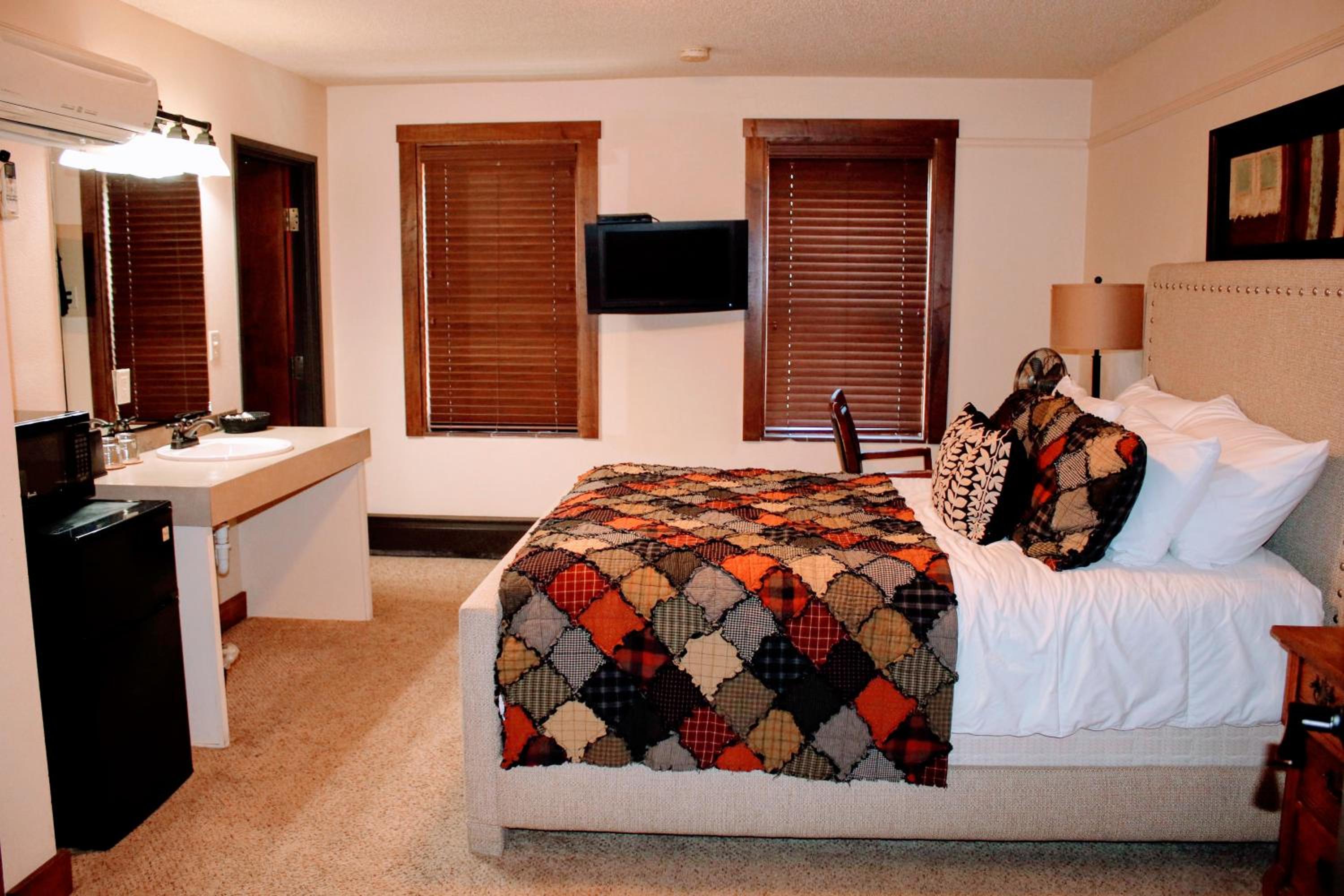 Deluxe Double Room photo 3