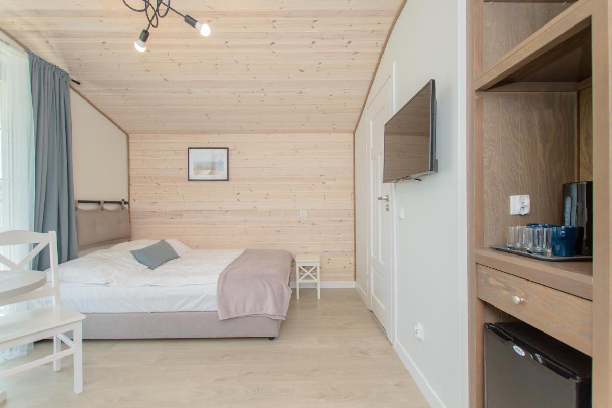 Triple Room with Bathroom photo 2