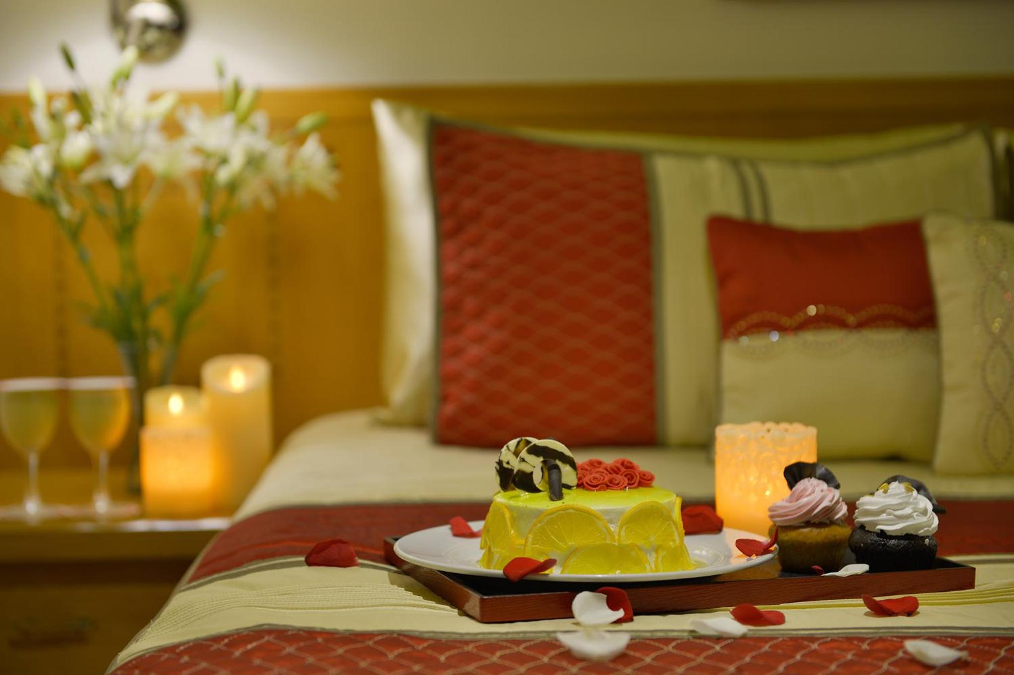 Superior Room City View Queen Bed - Photo 6