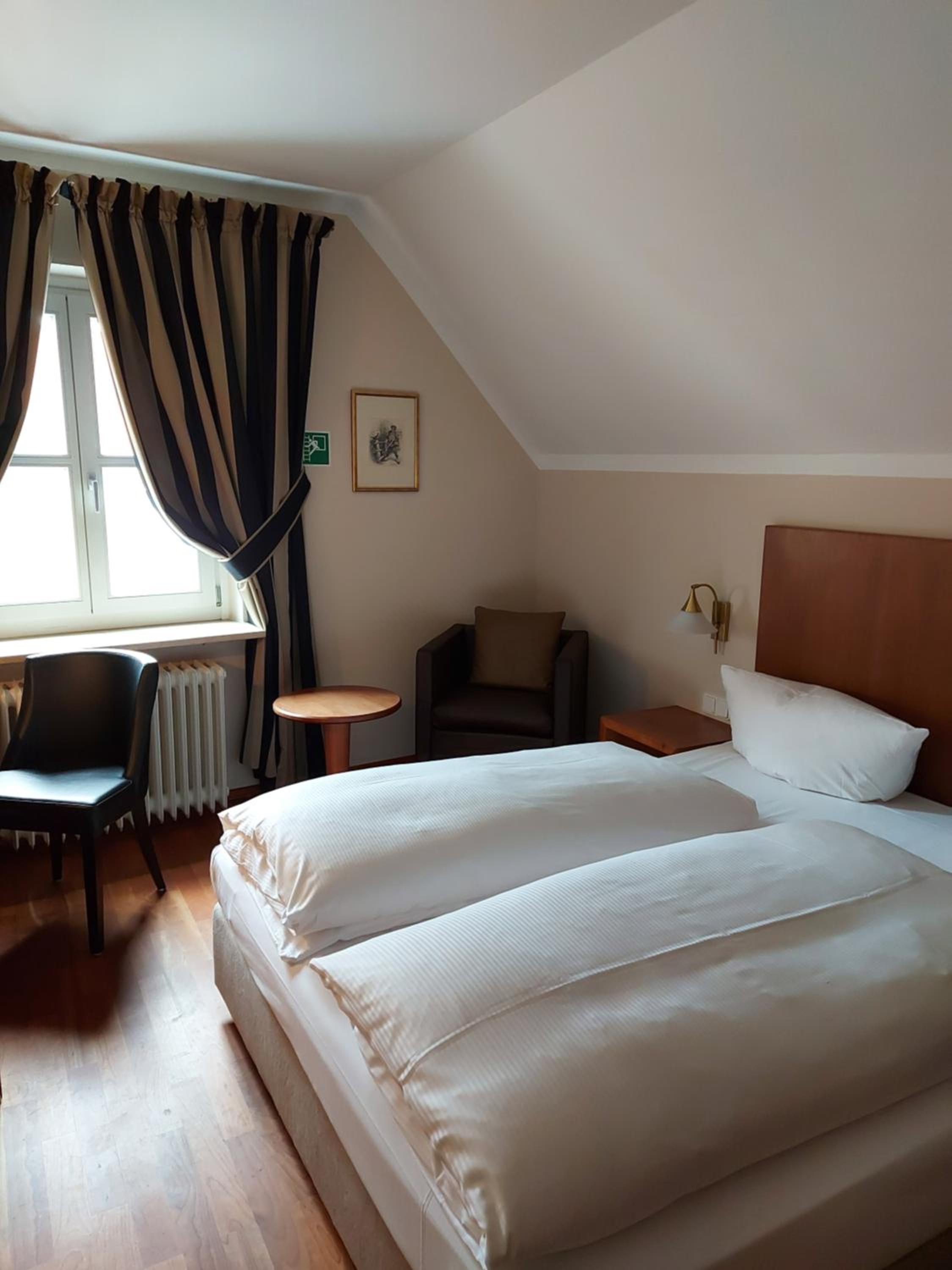 Double Room - Photo 6