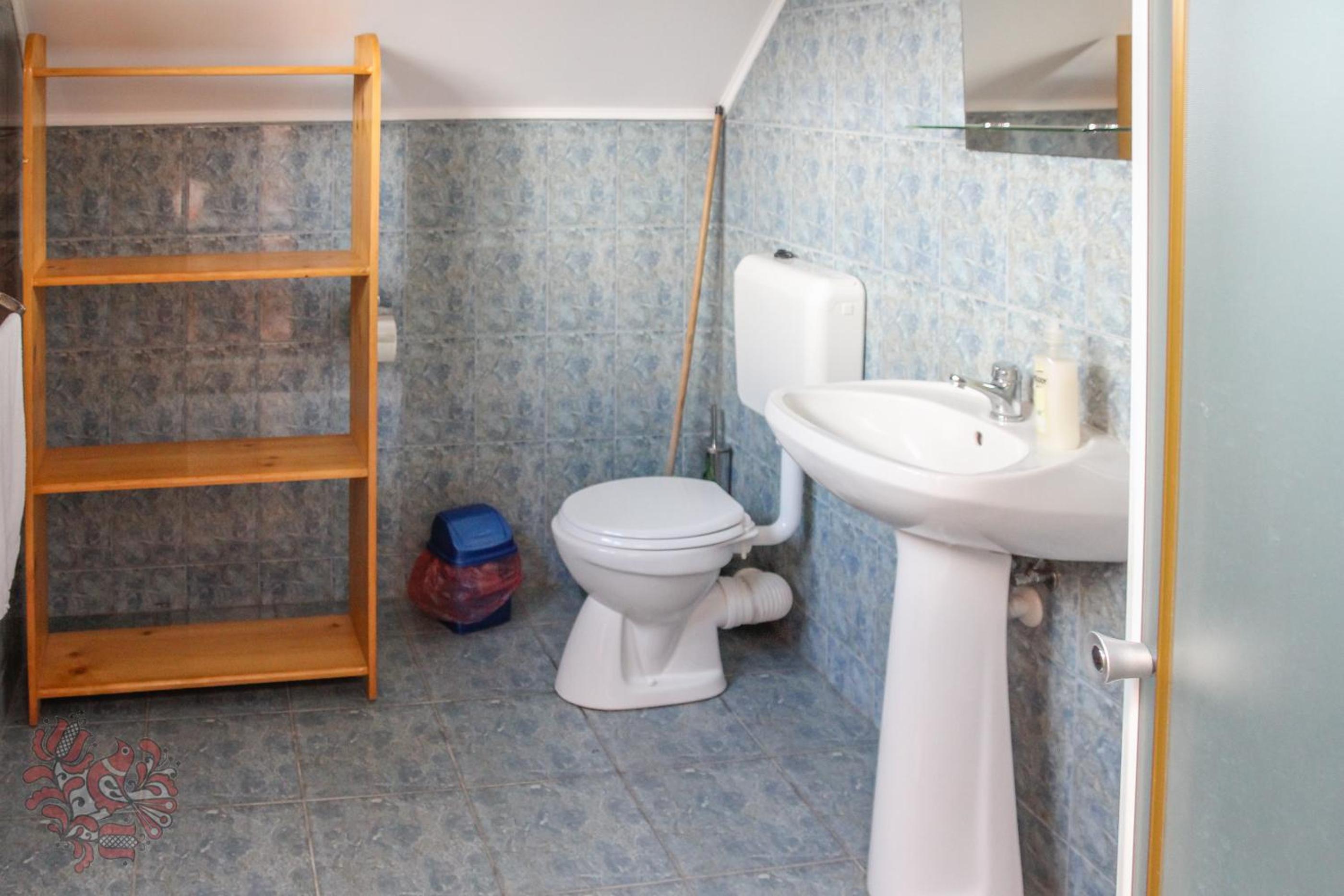 Double or Twin Room with Mountain View - Photo 4