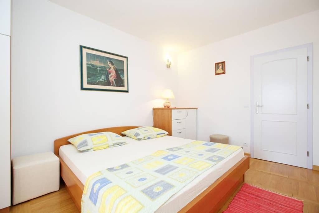 Apartment With Sea View photo 3