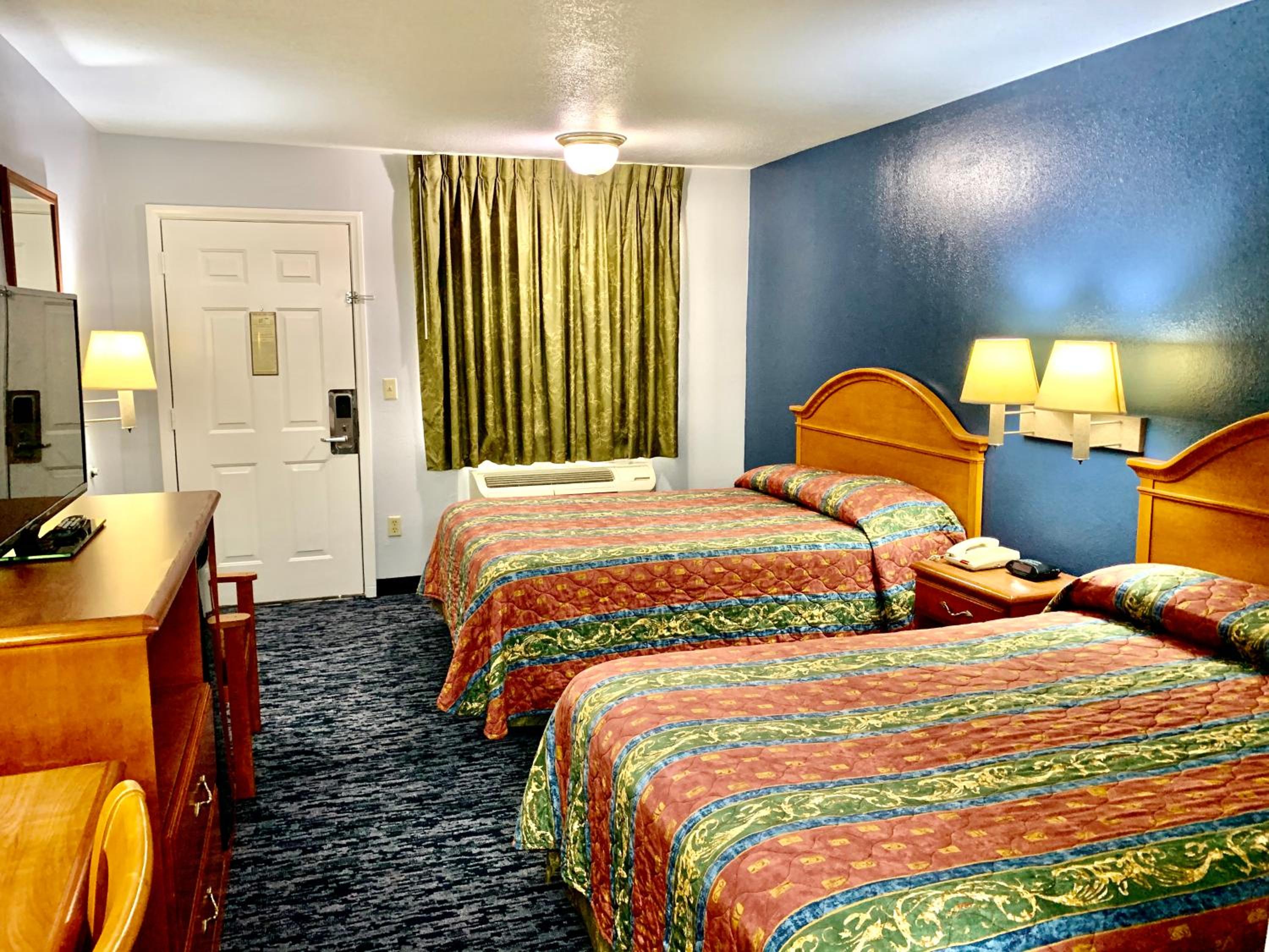 Double Room with Two Double Beds