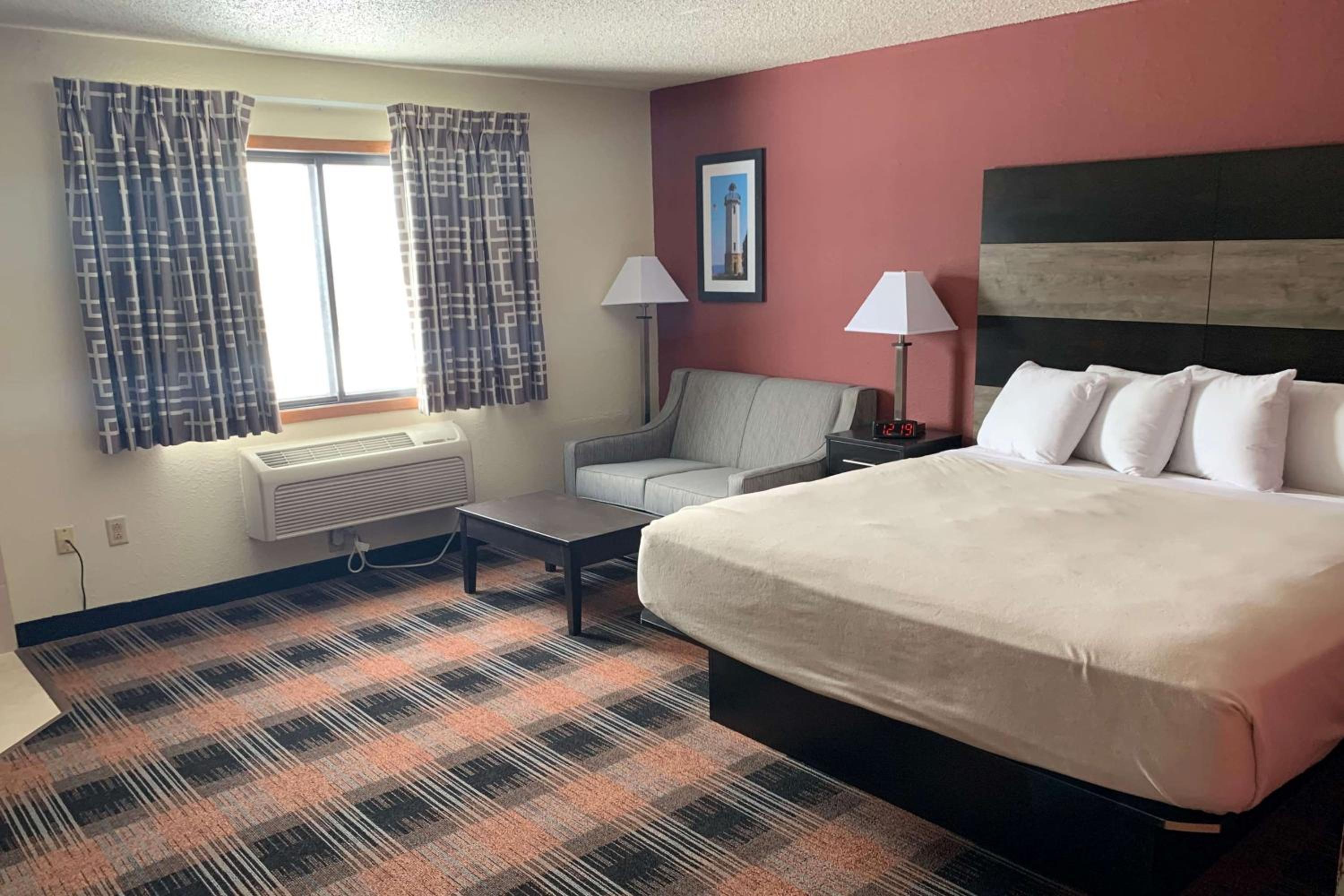 Executive King Room - Non-Smoking - Photo 1